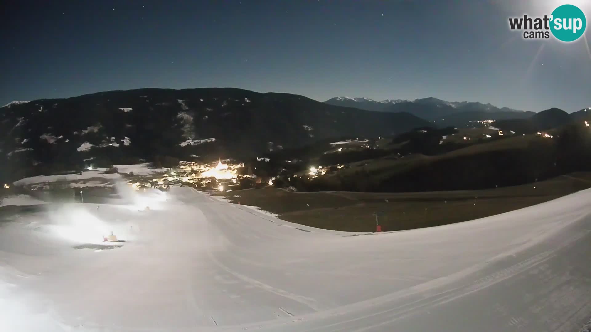 Spletna kamera Terenten (1210m) – Pogled v živo na dolino Pusteria