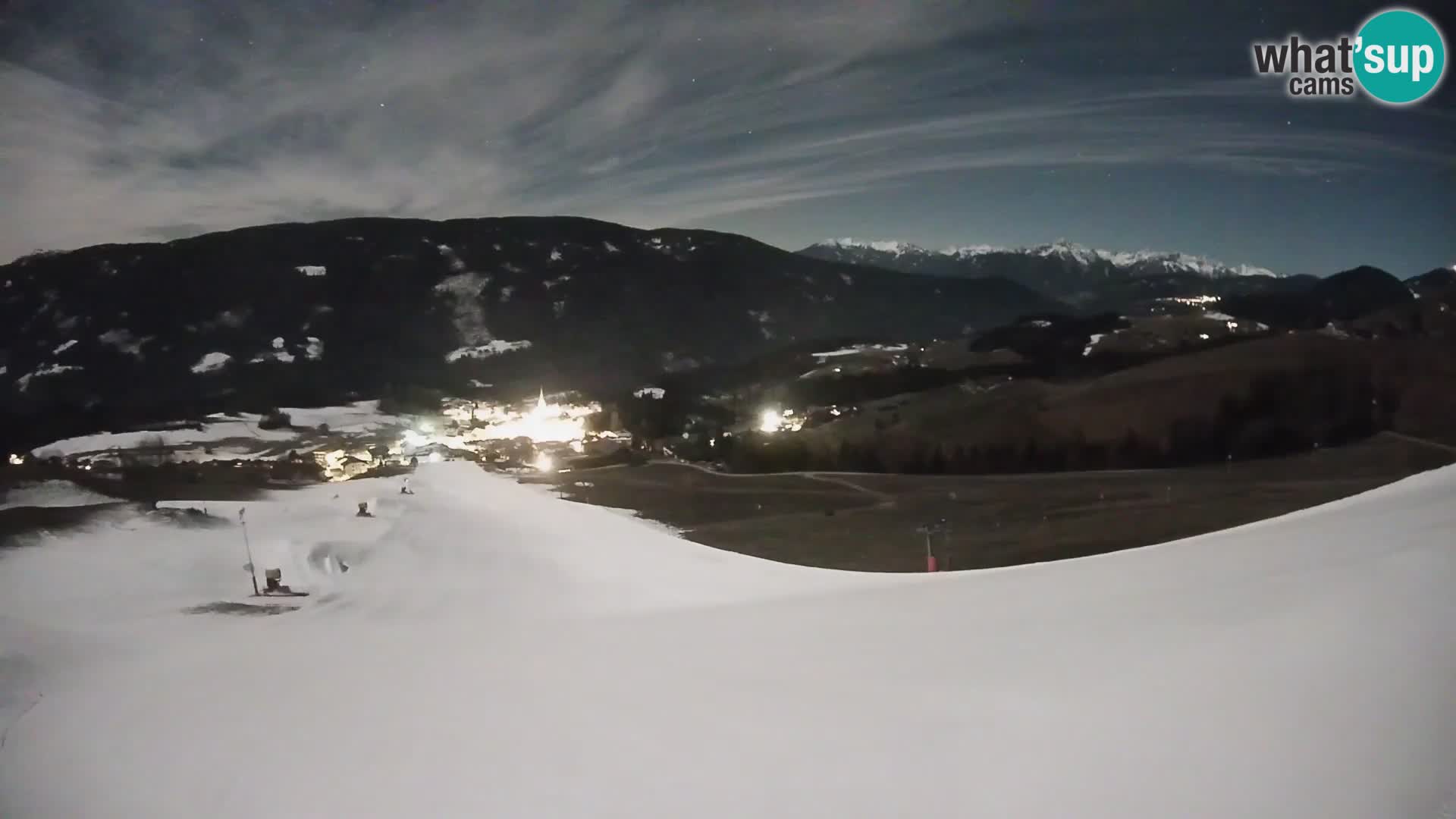 Spletna kamera Terenten (1210m) – Pogled v živo na dolino Pusteria