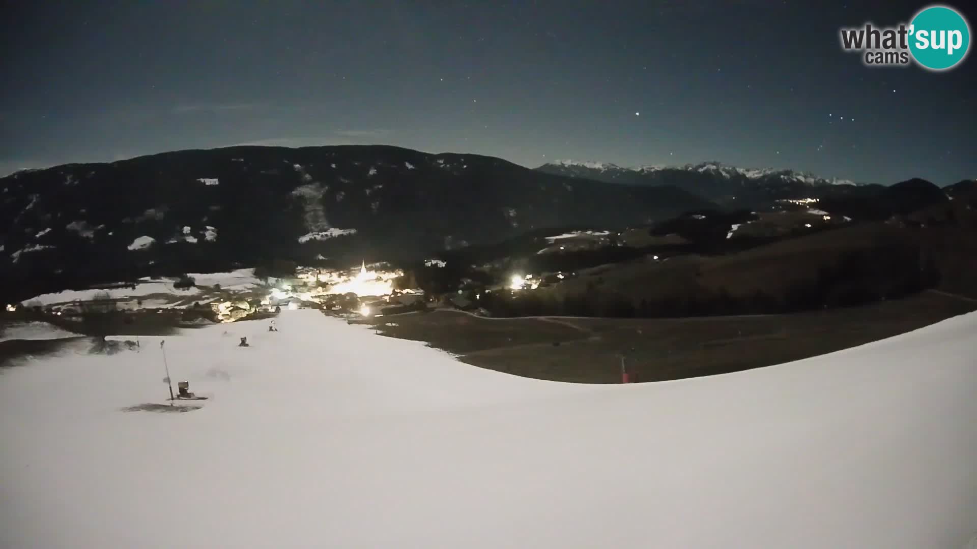 Spletna kamera Terenten (1210m) – Pogled v živo na dolino Pusteria