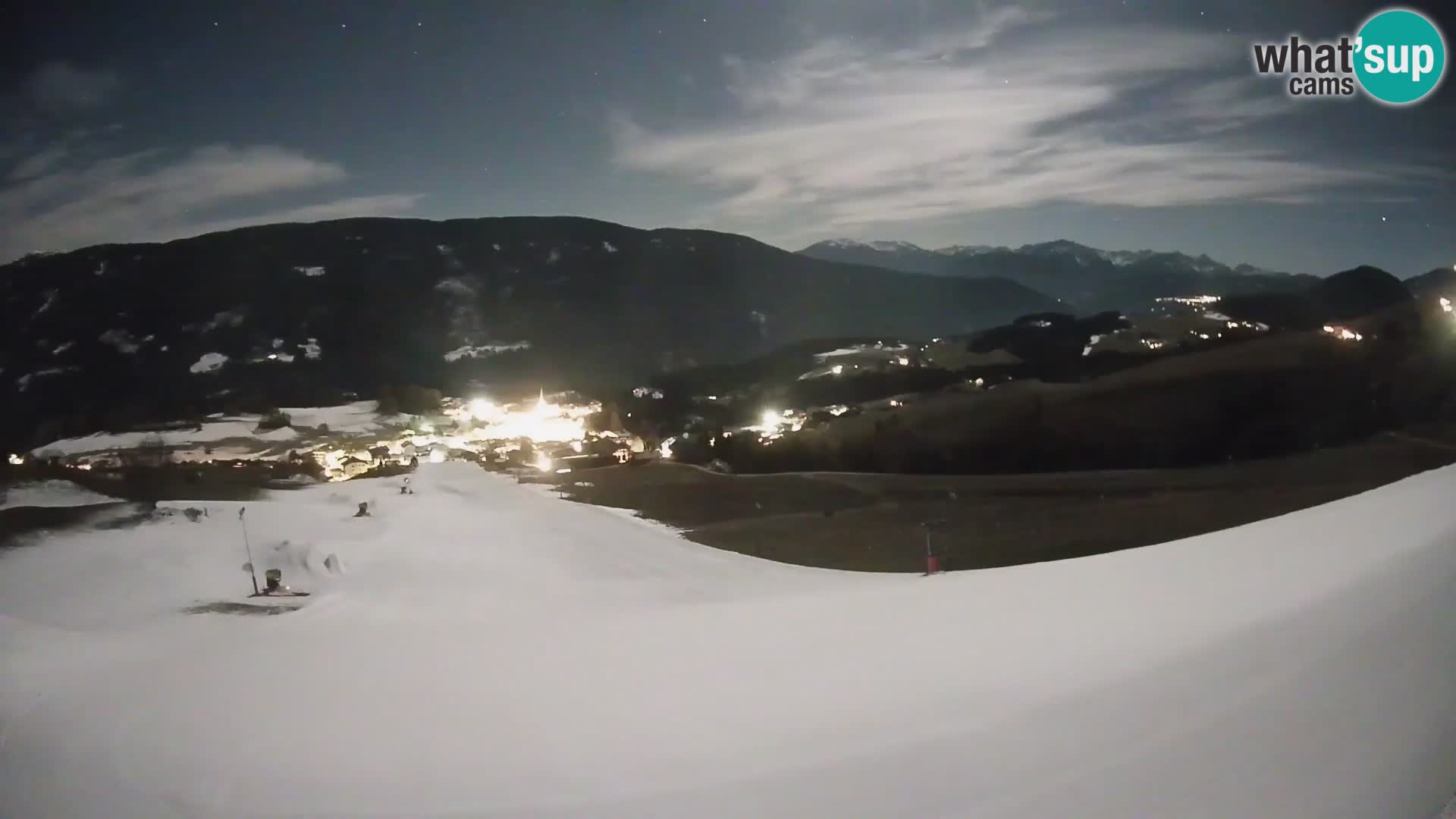 Spletna kamera Terenten (1210m) – Pogled v živo na dolino Pusteria