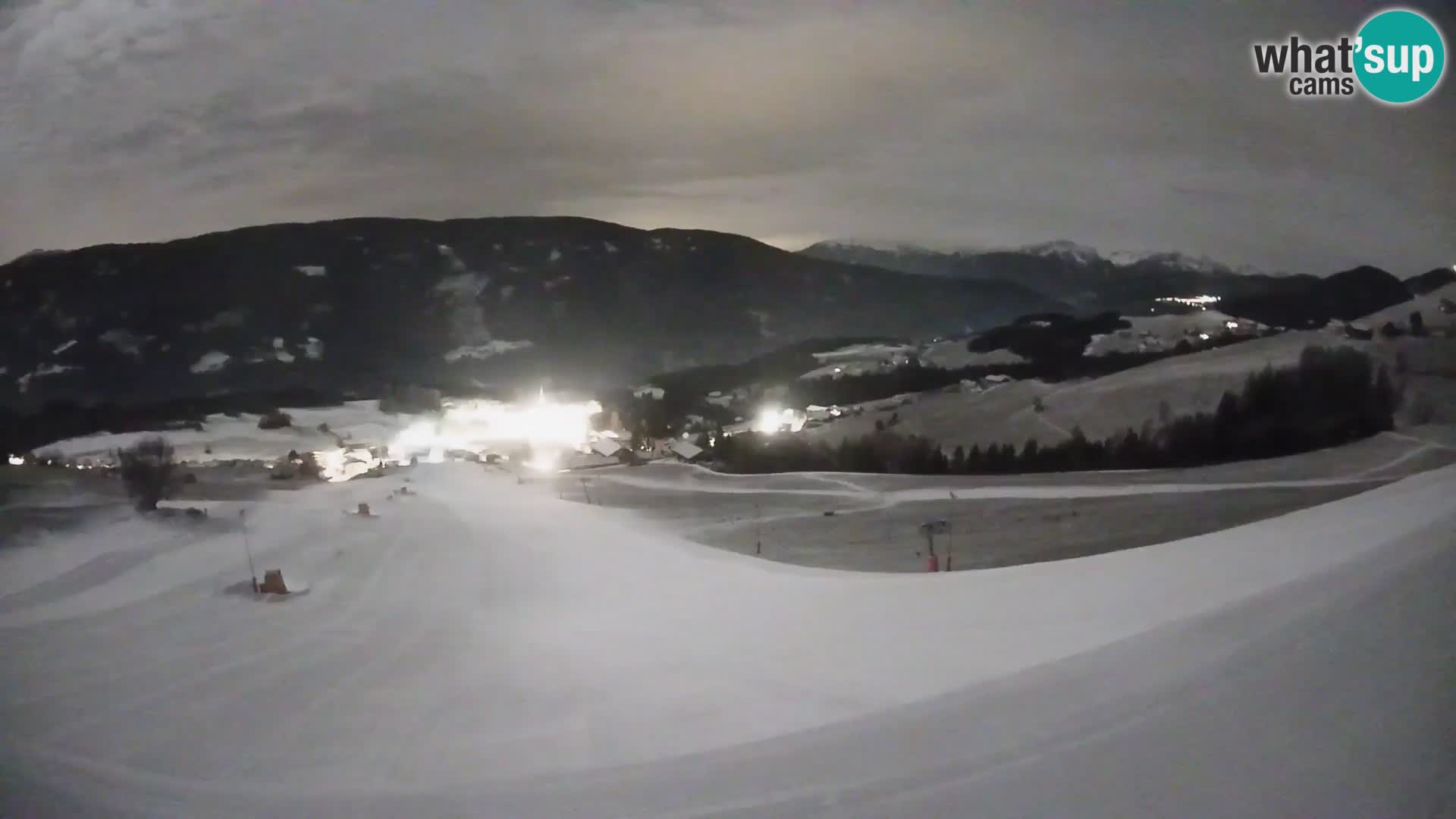 Spletna kamera Terenten (1210m) – Pogled v živo na dolino Pusteria