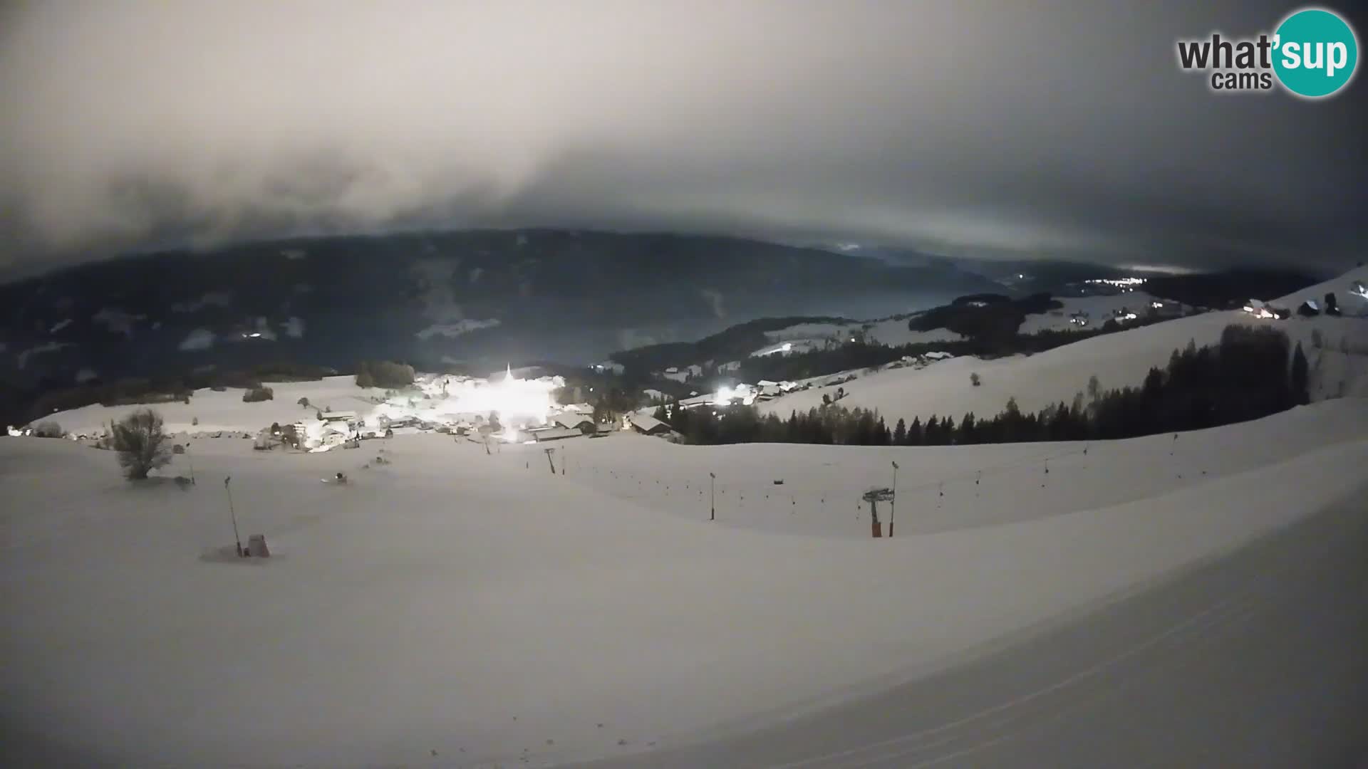 Spletna kamera Terenten (1210m) – Pogled v živo na dolino Pusteria