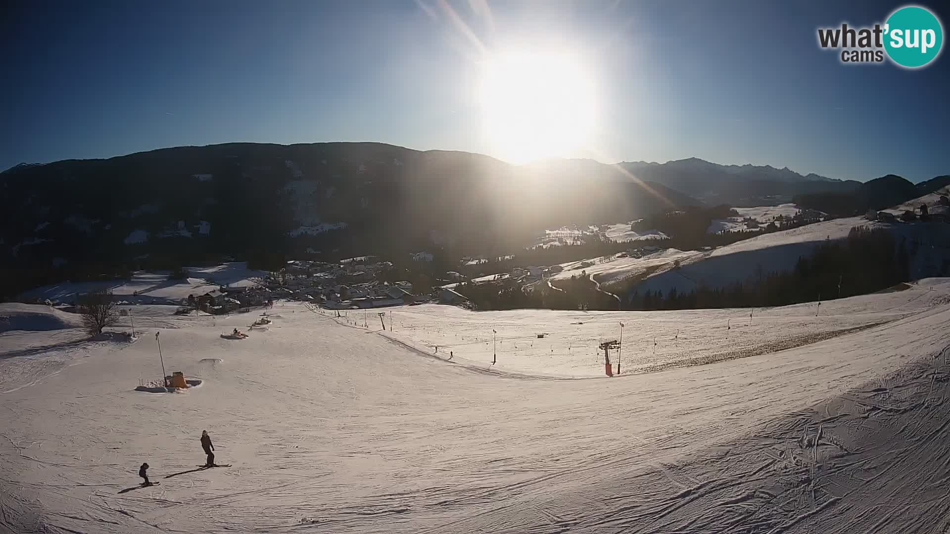 Spletna kamera Terenten (1210m) – Pogled v živo na dolino Pusteria