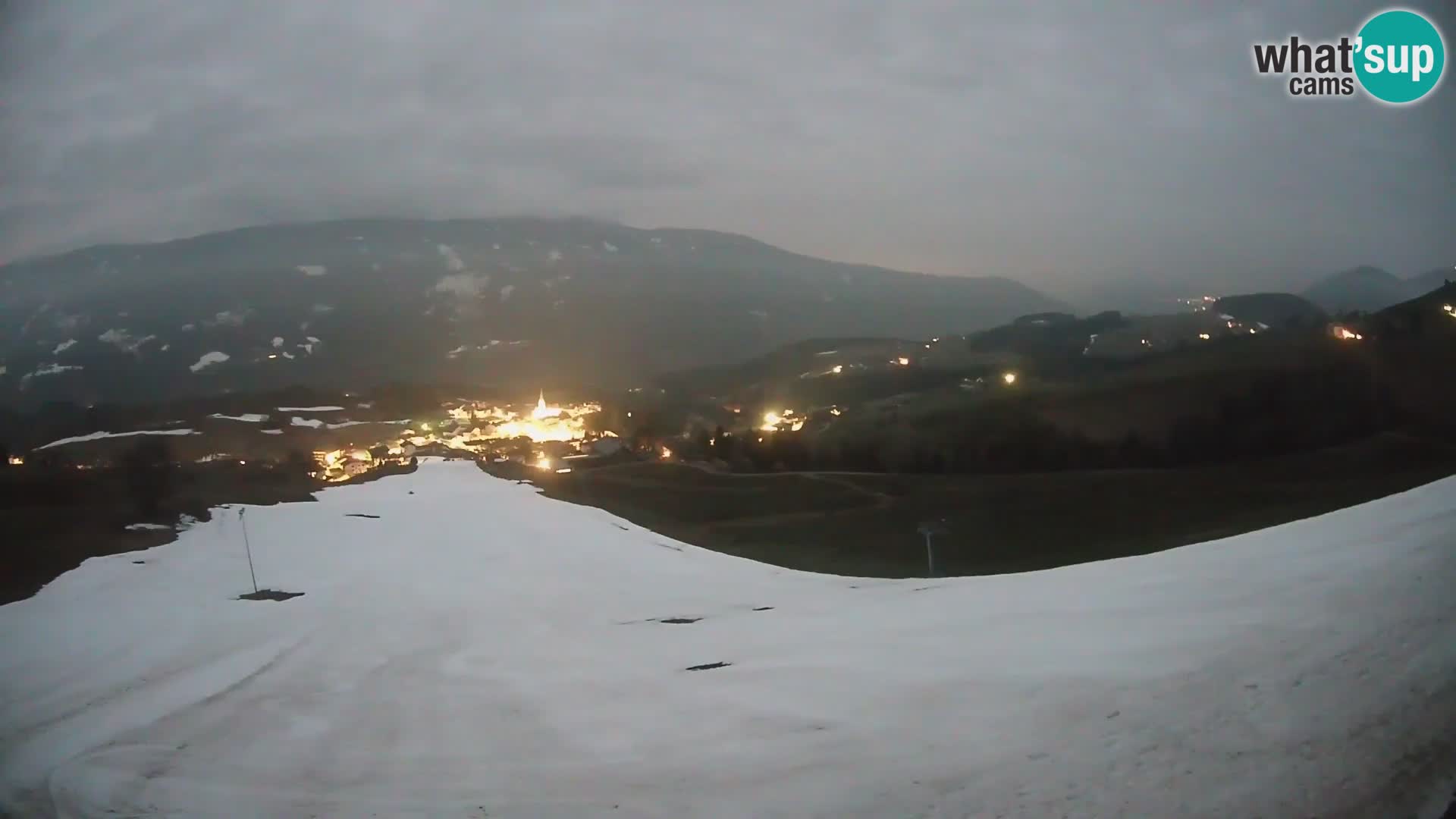 Spletna kamera Terenten (1210m) – Pogled v živo na dolino Pusteria