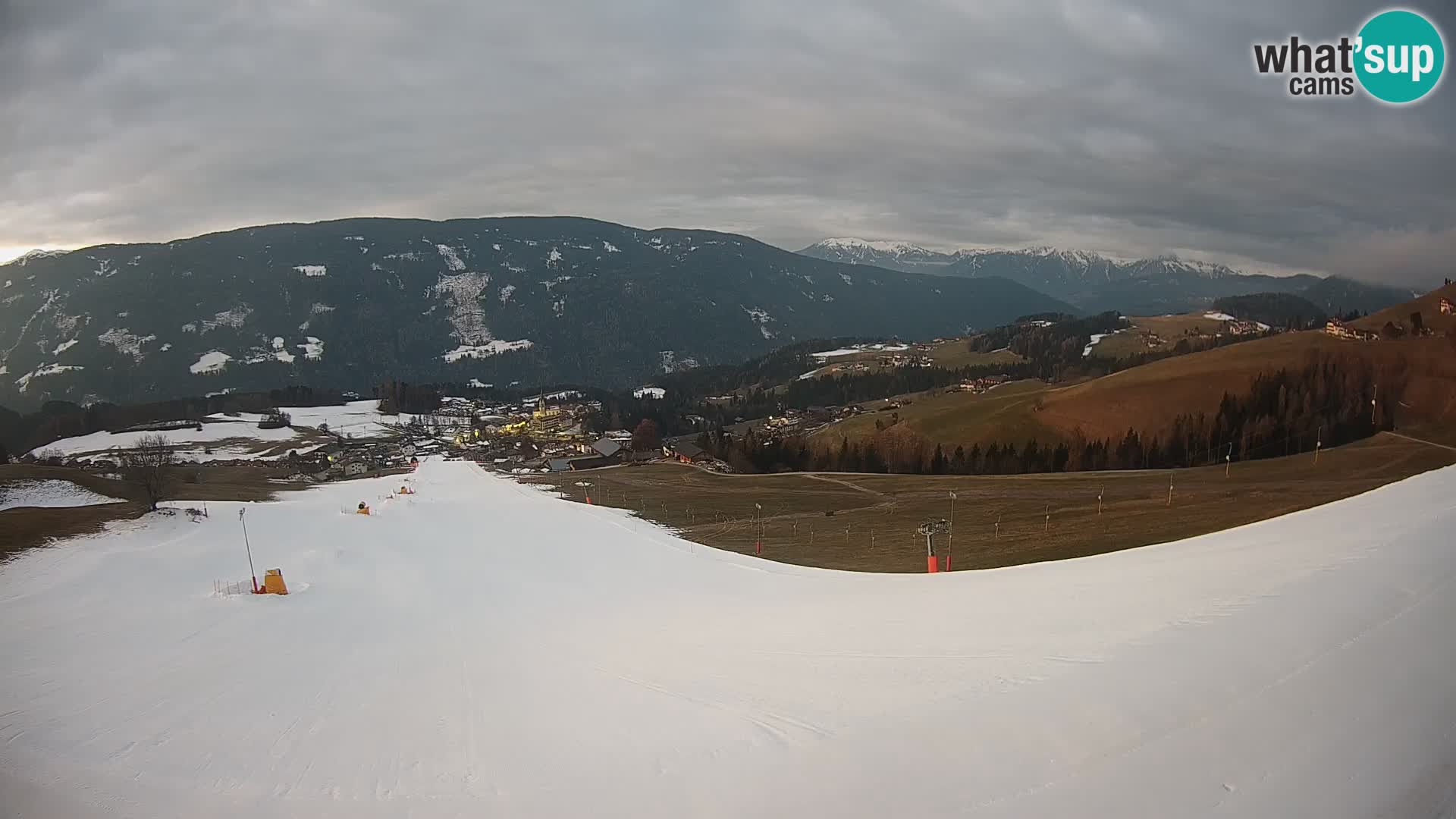 Web kamera Terenten (1210m) – Pogled uživo na Dolinu Pusteria