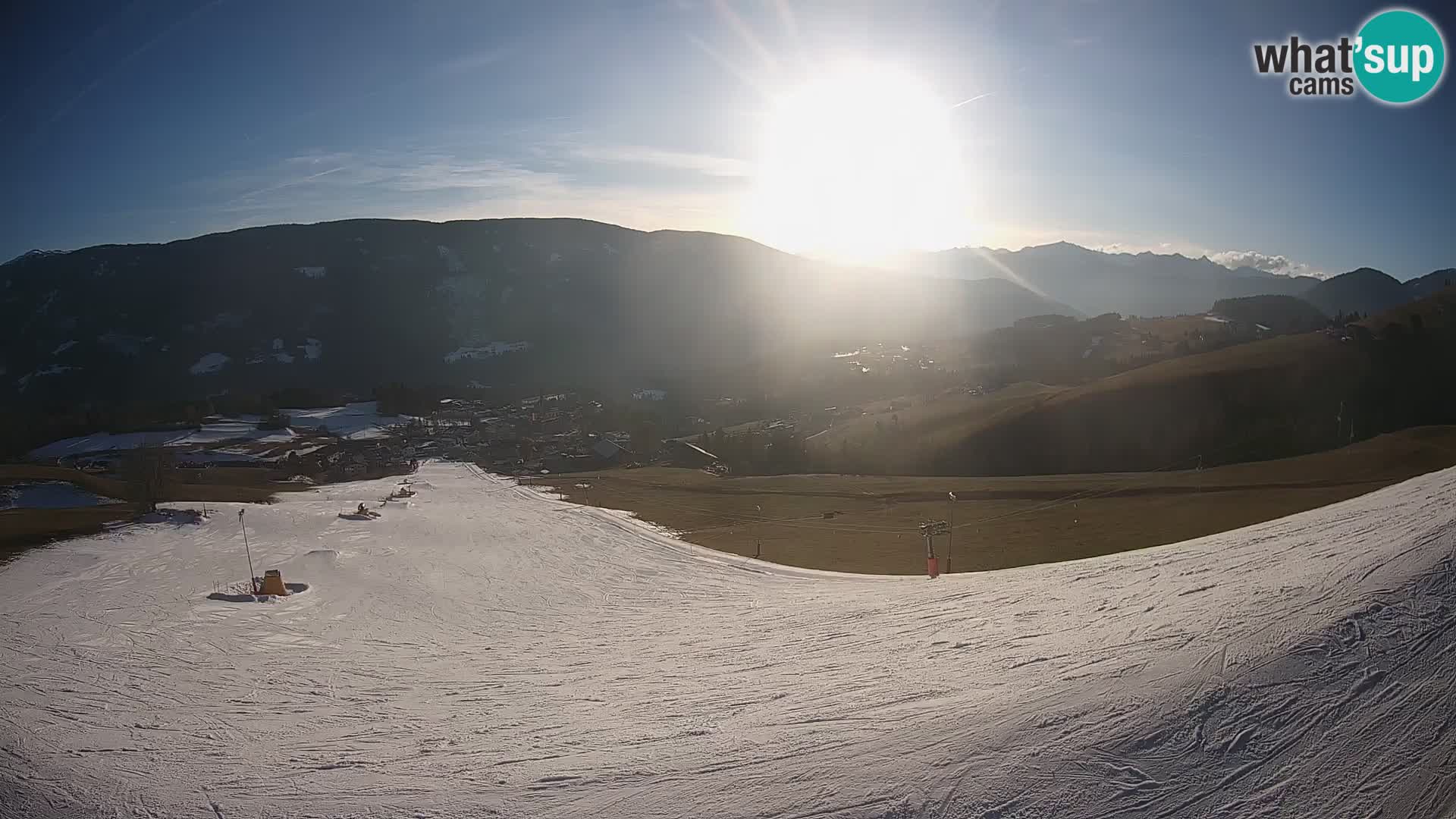 Spletna kamera Terenten (1210m) – Pogled v živo na dolino Pusteria