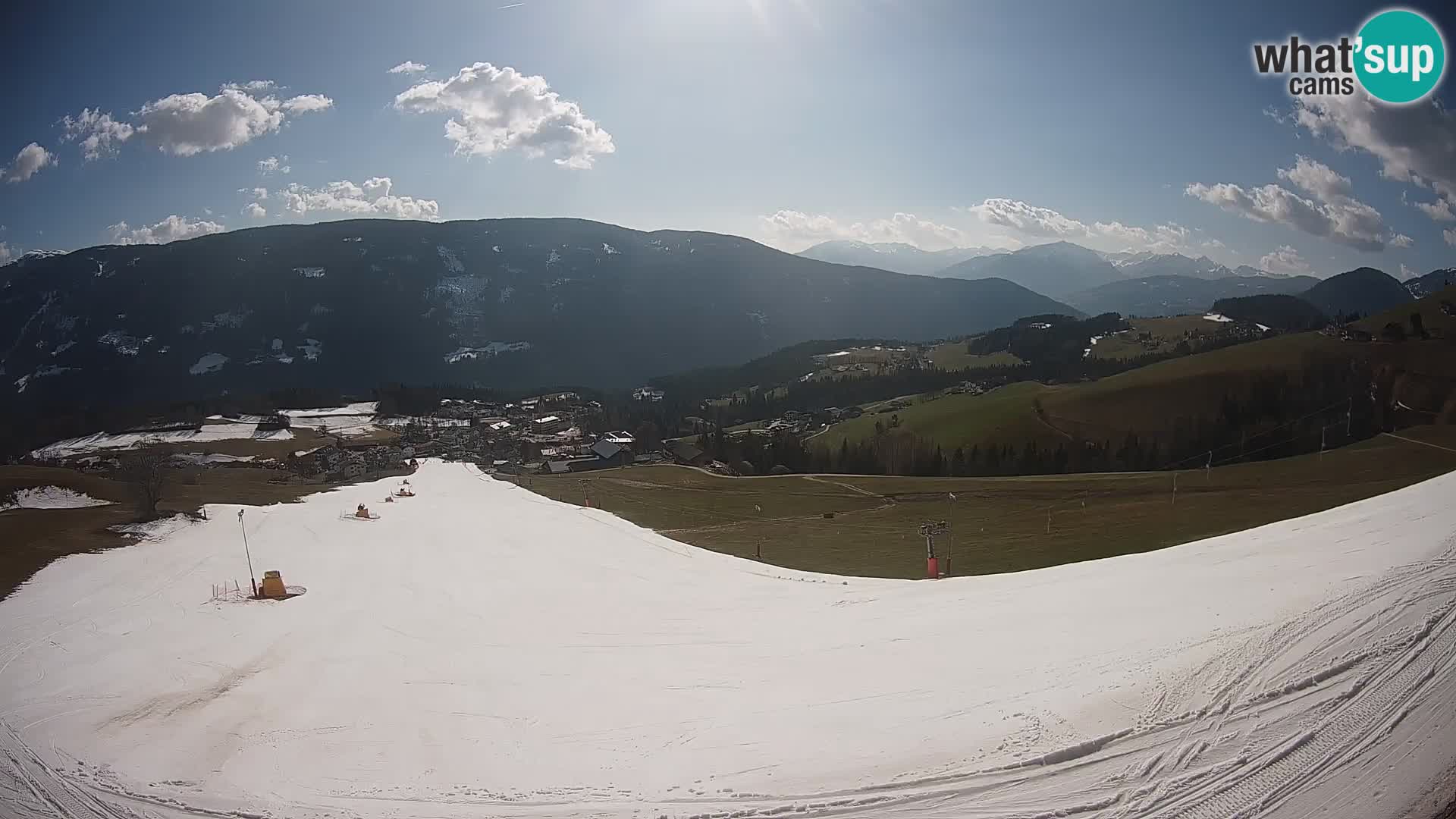 Spletna kamera Terenten (1210m) – Pogled v živo na dolino Pusteria