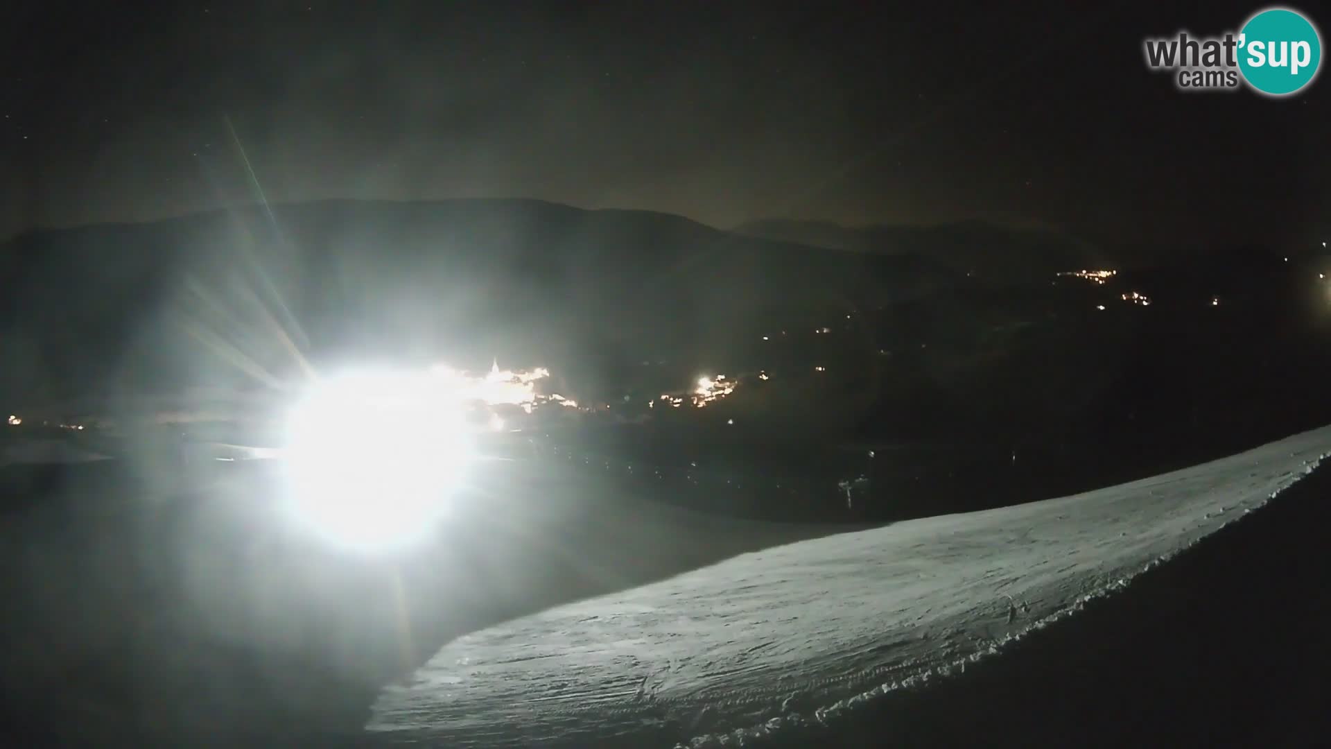 Spletna kamera Terenten (1210m) – Pogled v živo na dolino Pusteria