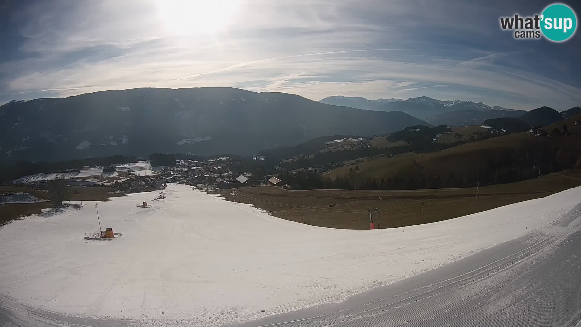 Spletna kamera Terenten (1210m) – Pogled v živo na dolino Pusteria