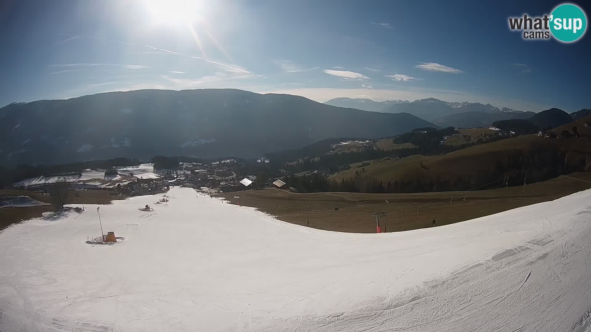 Spletna kamera Terenten (1210m) – Pogled v živo na dolino Pusteria