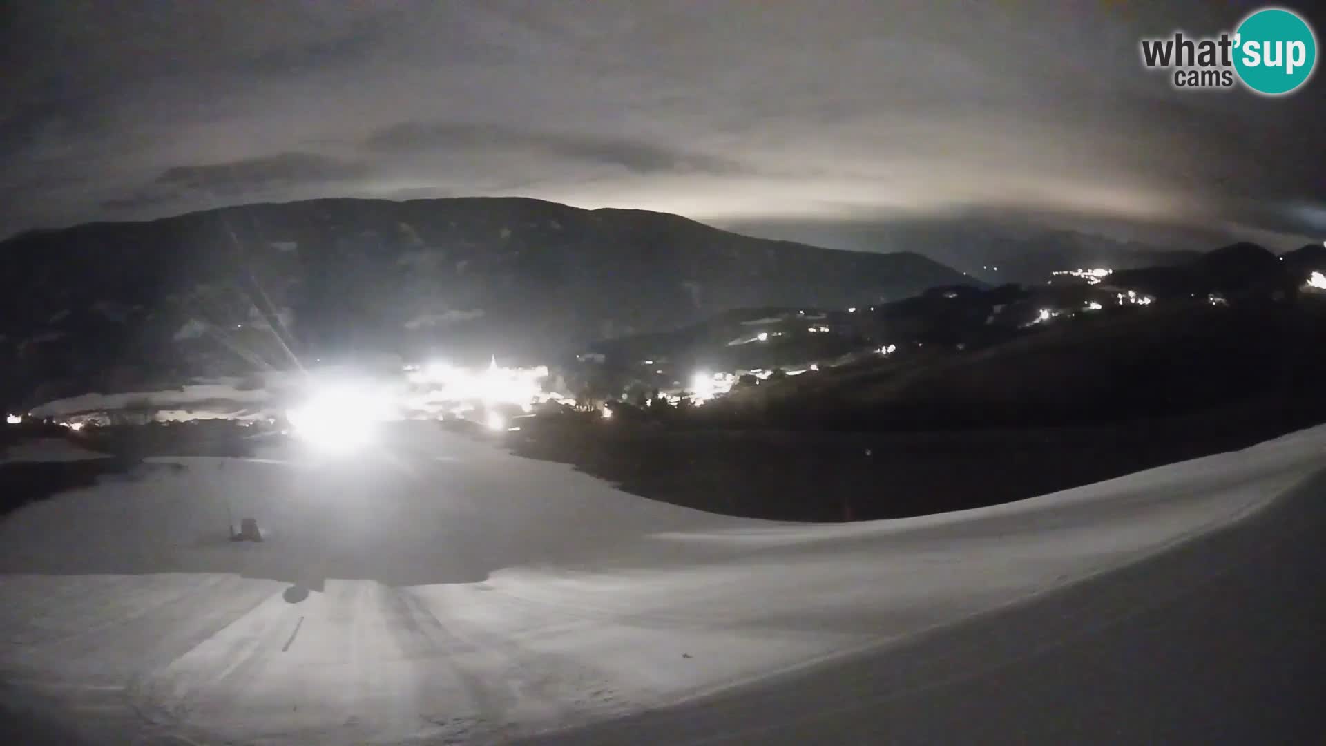 Spletna kamera Terenten (1210m) – Pogled v živo na dolino Pusteria