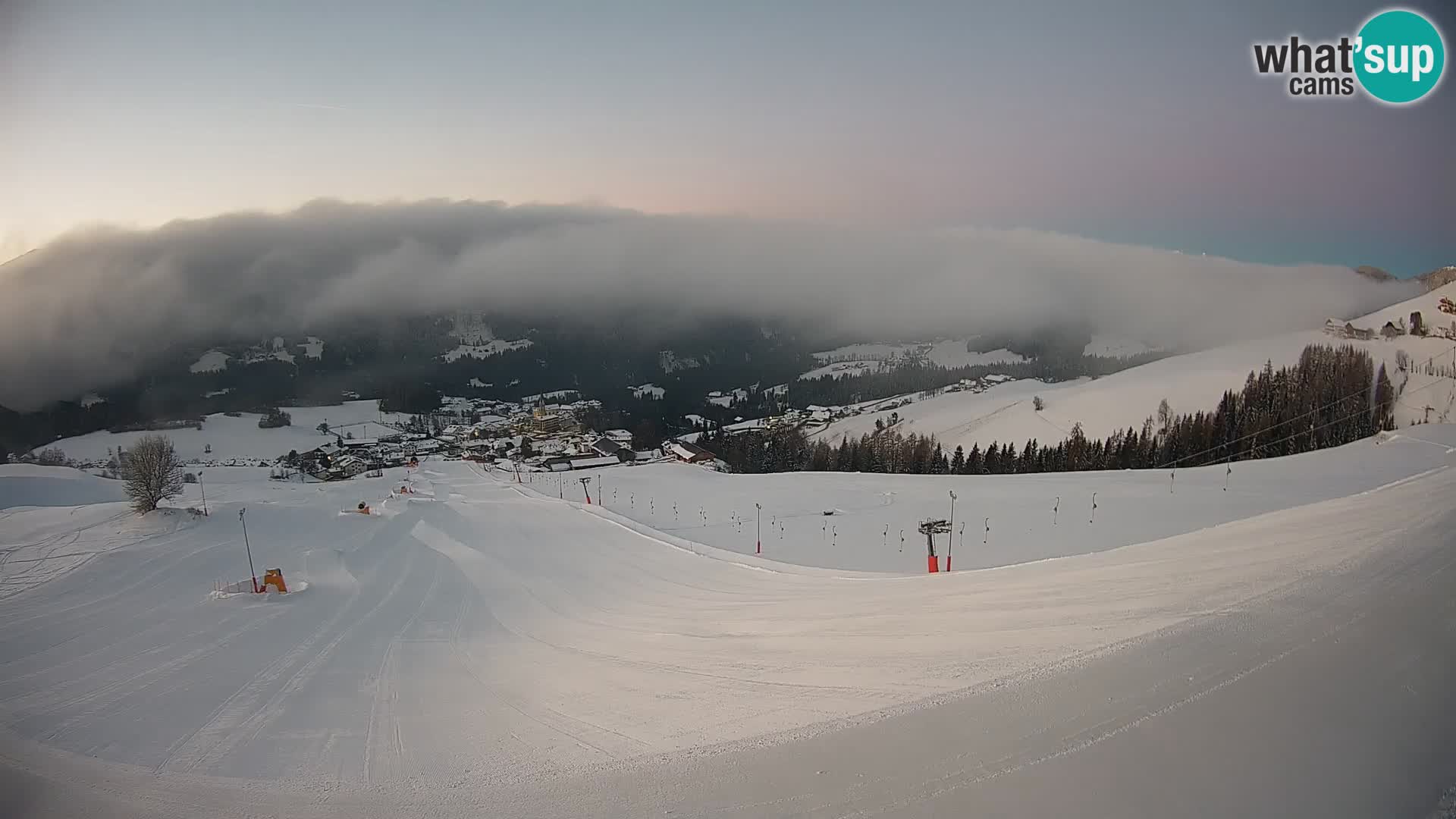 Spletna kamera Terenten (1210m) – Pogled v živo na dolino Pusteria