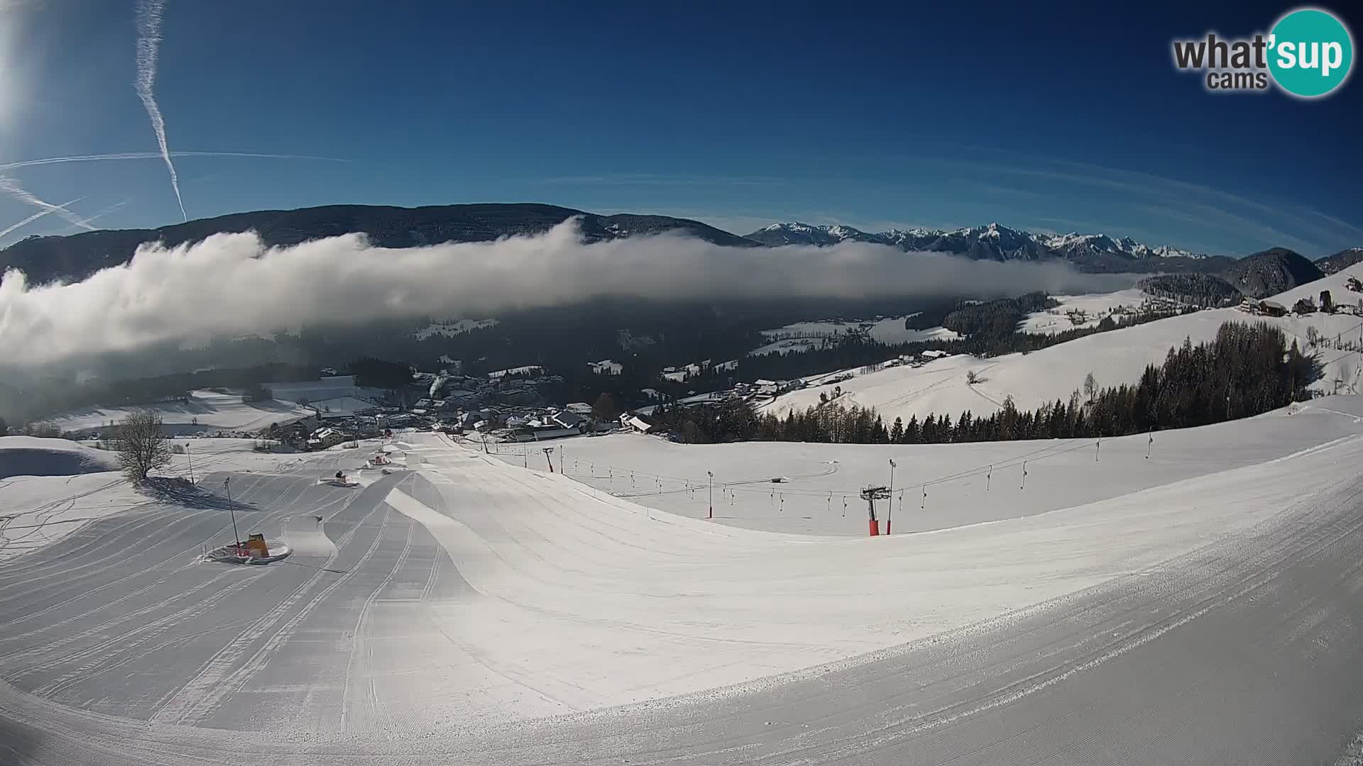 Spletna kamera Terenten (1210m) – Pogled v živo na dolino Pusteria