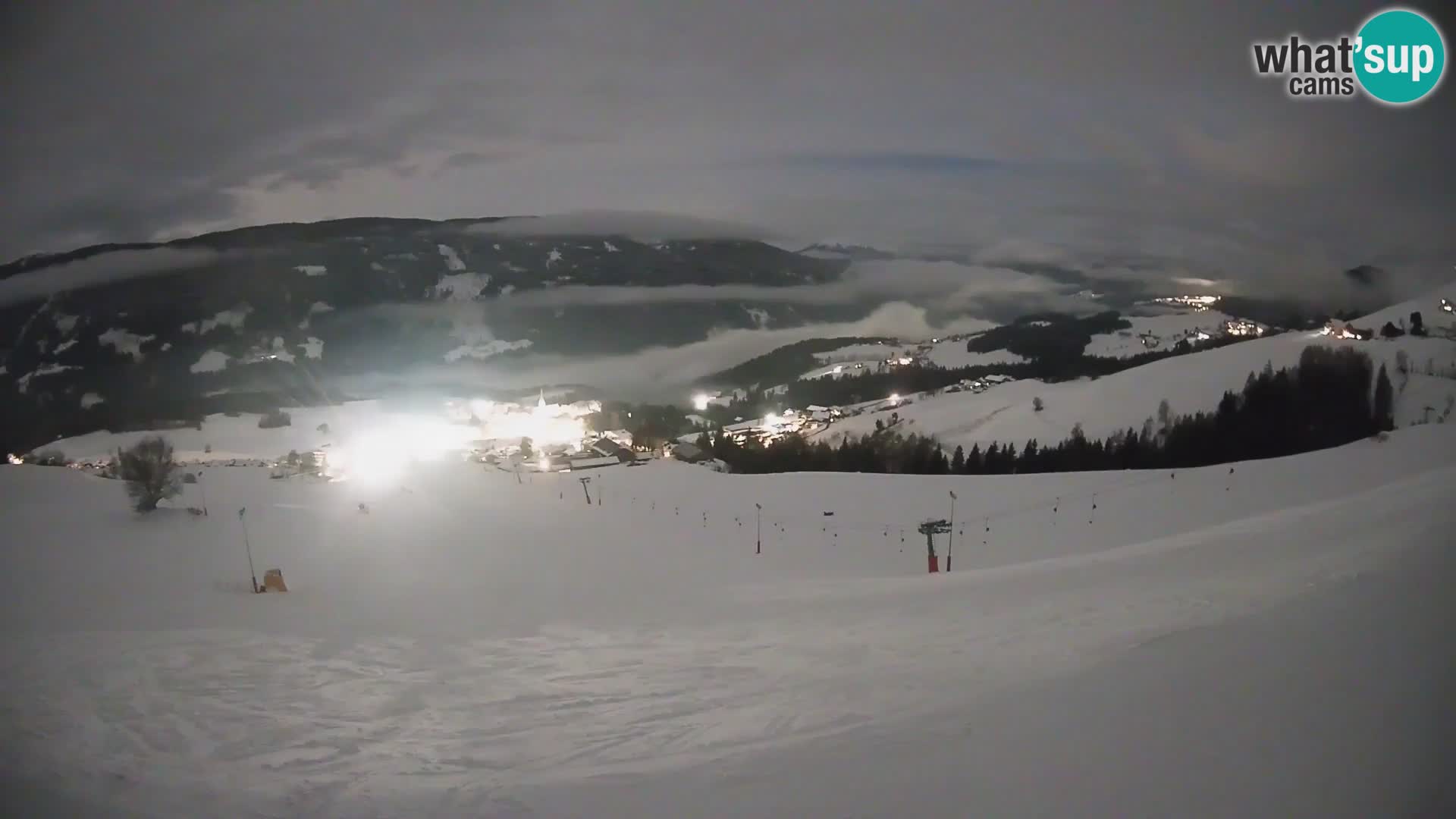 Spletna kamera Terenten (1210m) – Pogled v živo na dolino Pusteria