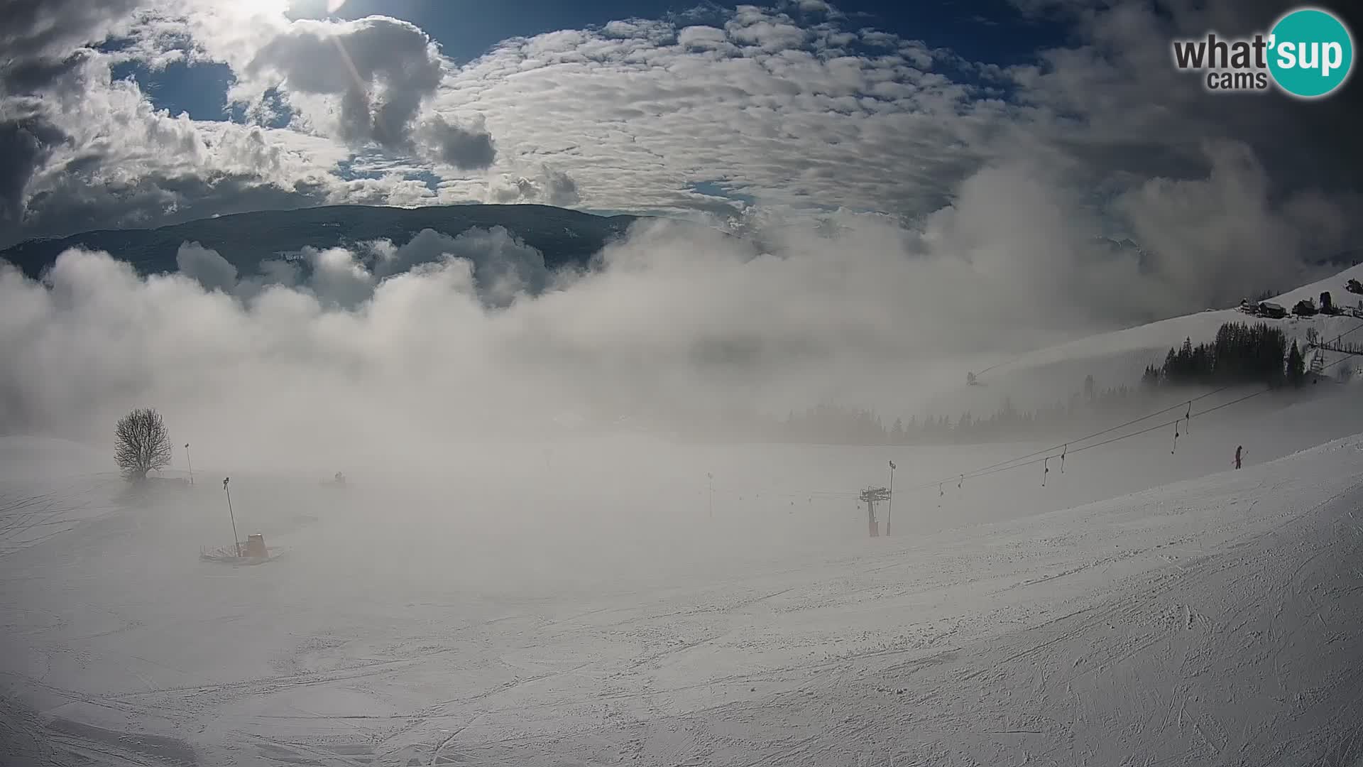 Spletna kamera Terenten (1210m) – Pogled v živo na dolino Pusteria