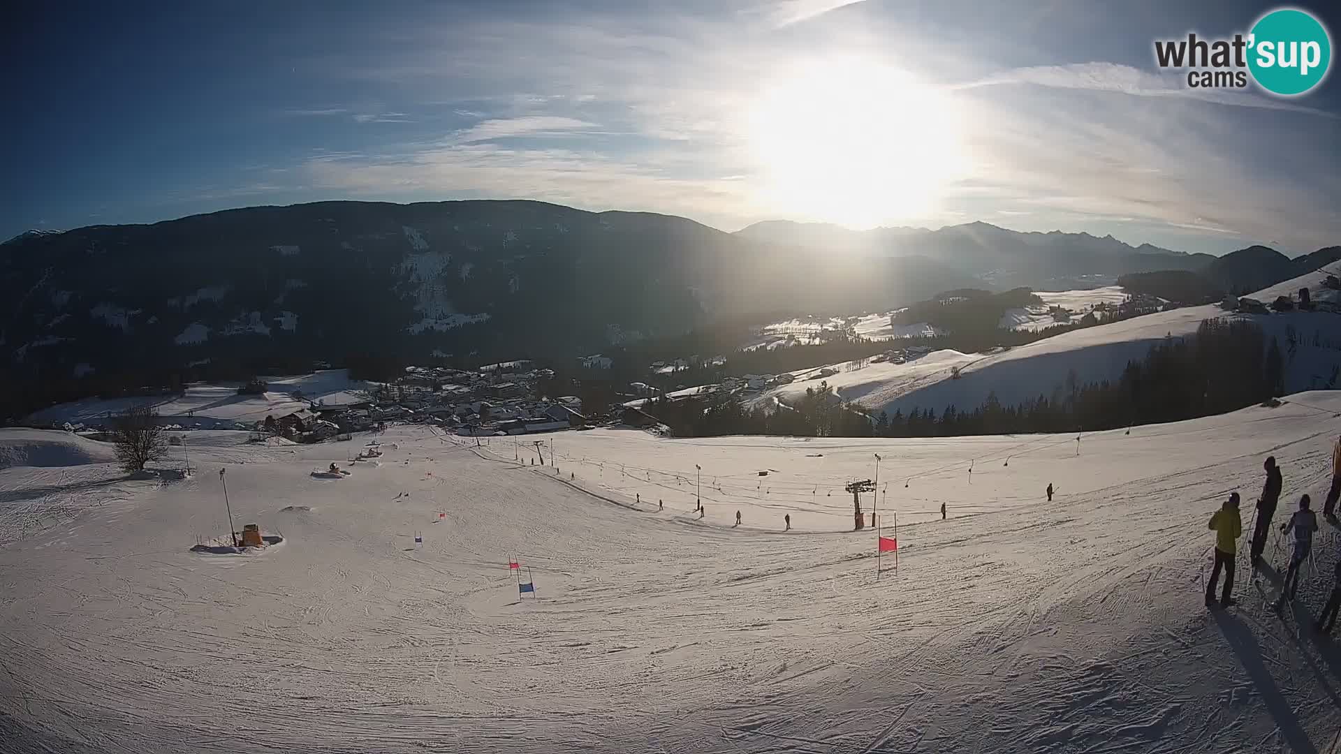 Spletna kamera Terenten (1210m) – Pogled v živo na dolino Pusteria