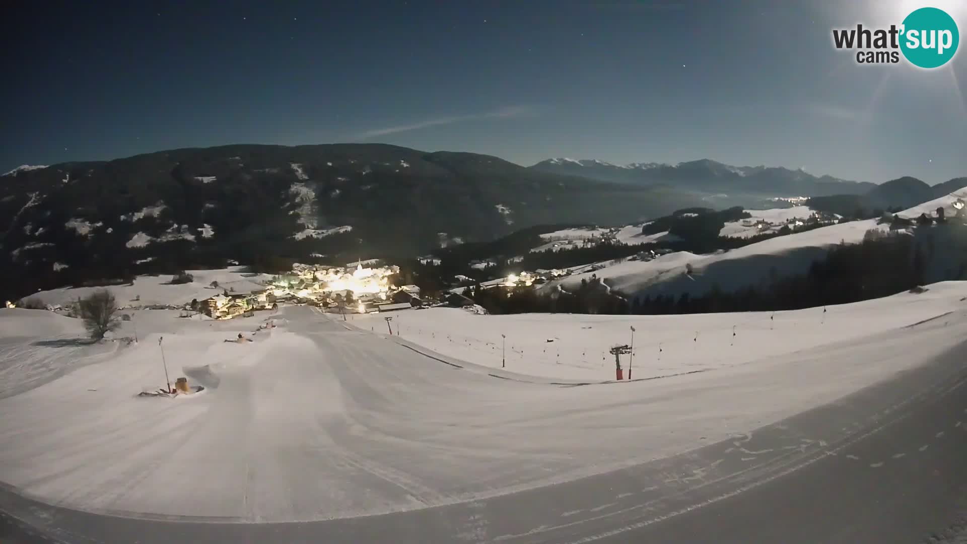 Spletna kamera Terenten (1210m) – Pogled v živo na dolino Pusteria