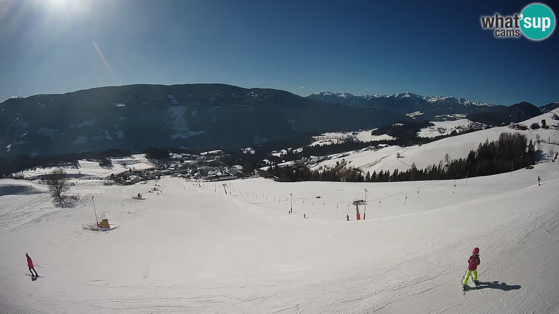 Spletna kamera Terenten (1210m) – Pogled v živo na dolino Pusteria