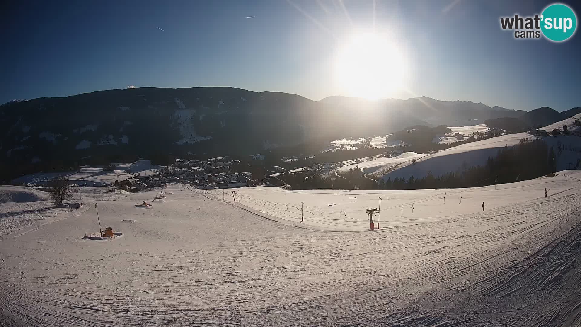 Spletna kamera Terenten (1210m) – Pogled v živo na dolino Pusteria