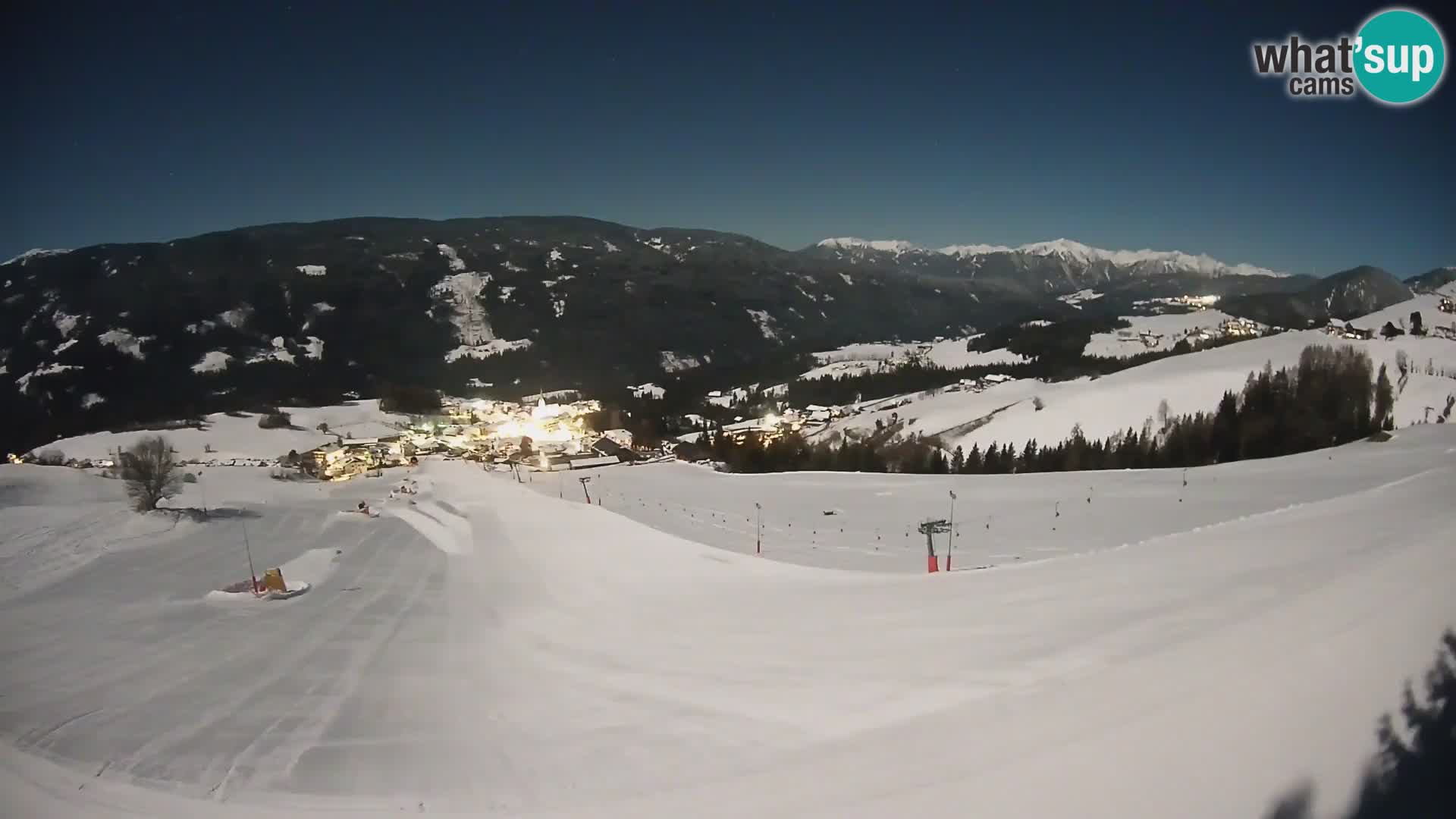 Spletna kamera Terenten (1210m) – Pogled v živo na dolino Pusteria