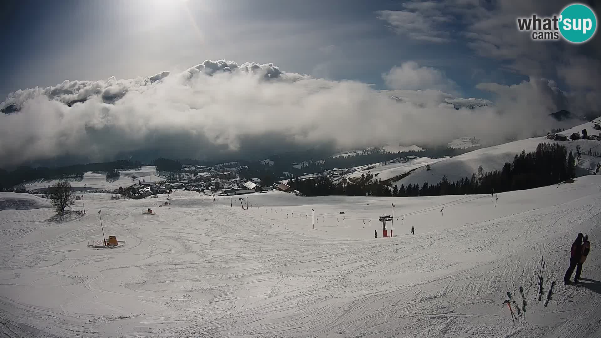 Spletna kamera Terenten (1210m) – Pogled v živo na dolino Pusteria
