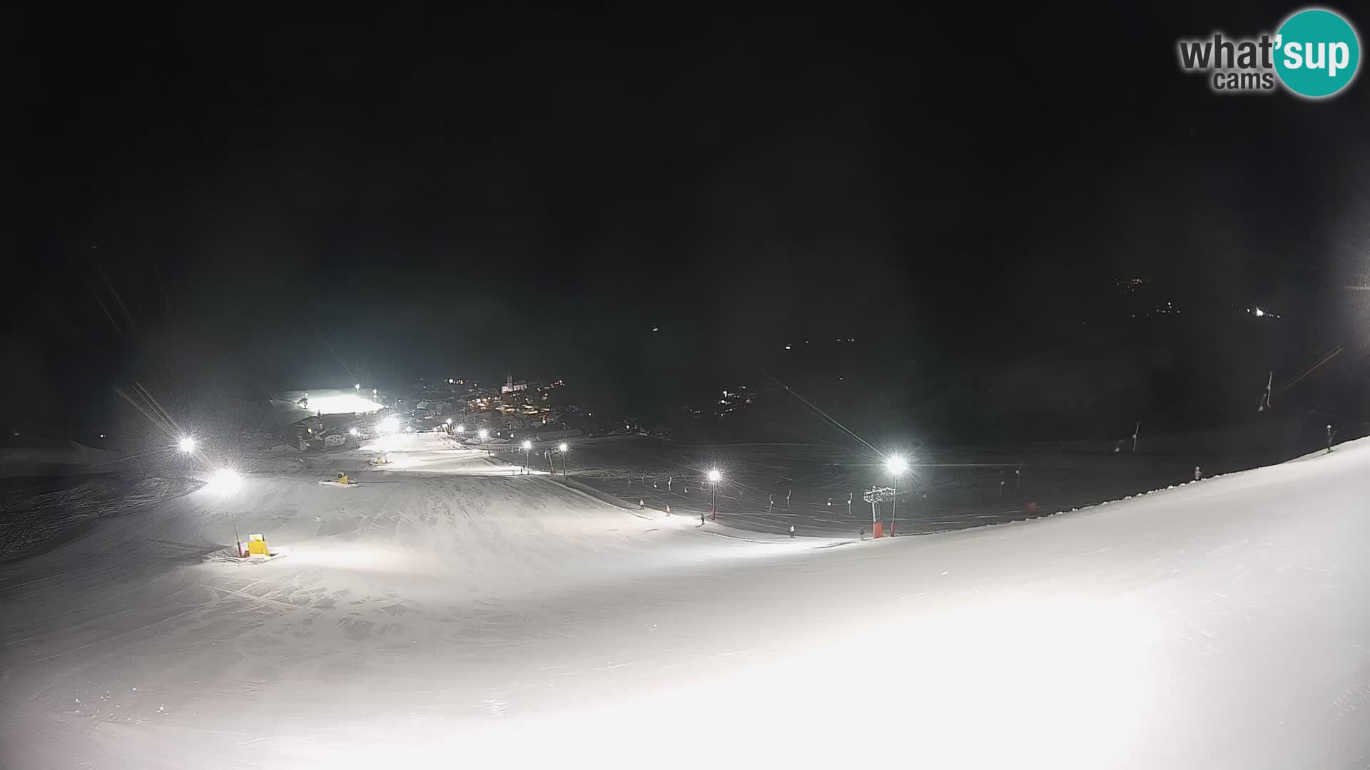 Spletna kamera Terenten (1210m) – Pogled v živo na dolino Pusteria