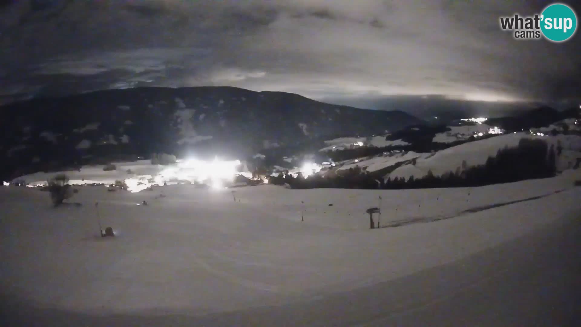 Spletna kamera Terenten (1210m) – Pogled v živo na dolino Pusteria