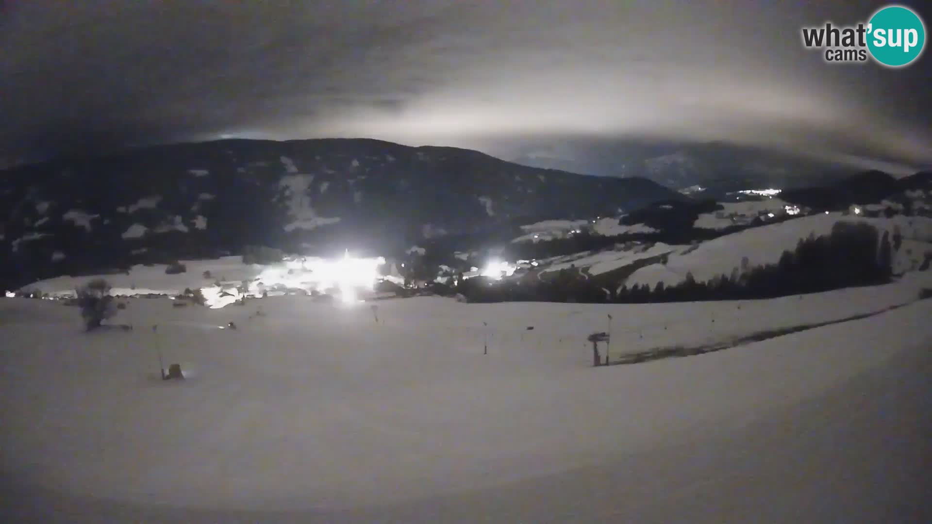 Spletna kamera Terenten (1210m) – Pogled v živo na dolino Pusteria