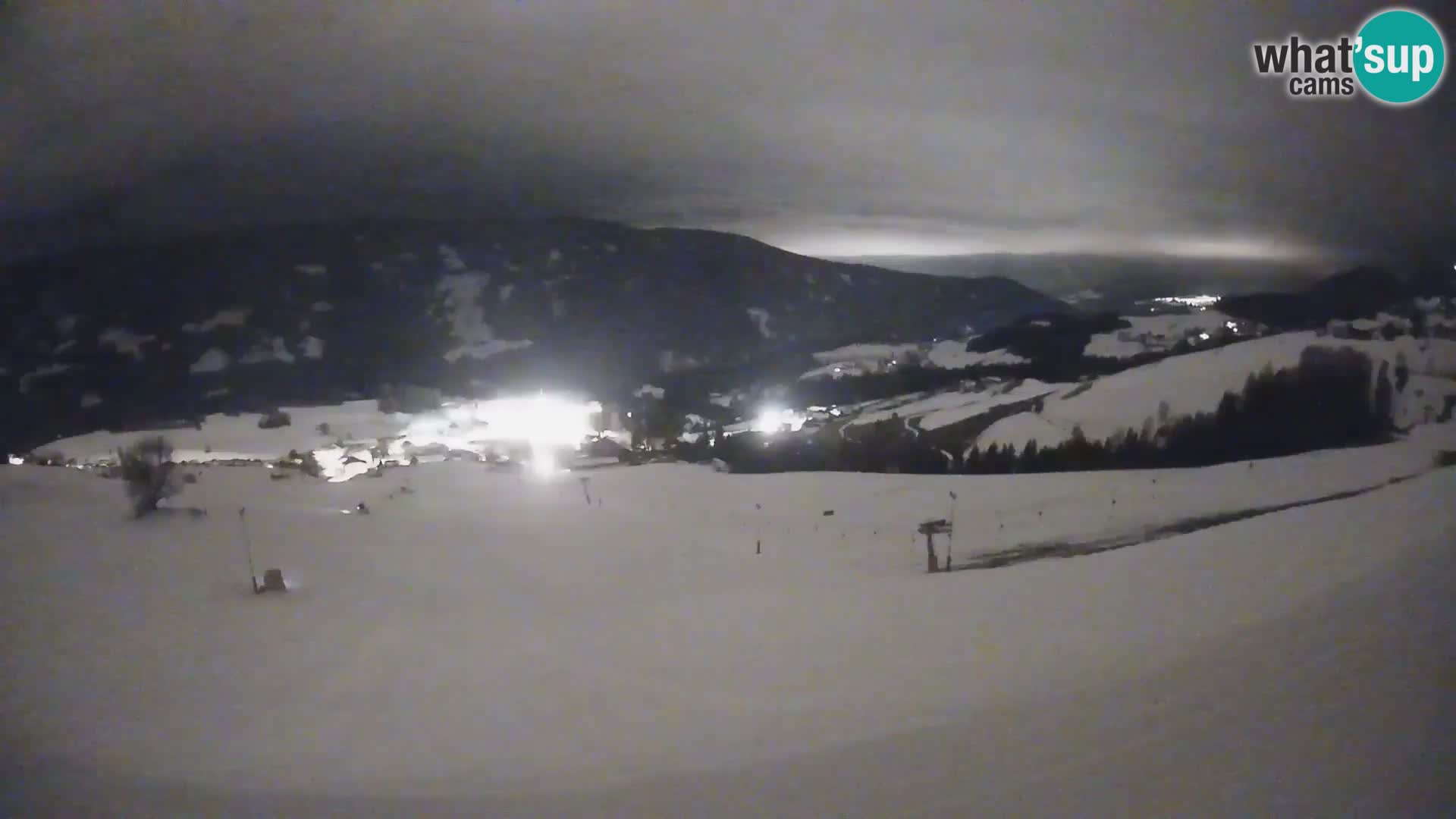 Spletna kamera Terenten (1210m) – Pogled v živo na dolino Pusteria