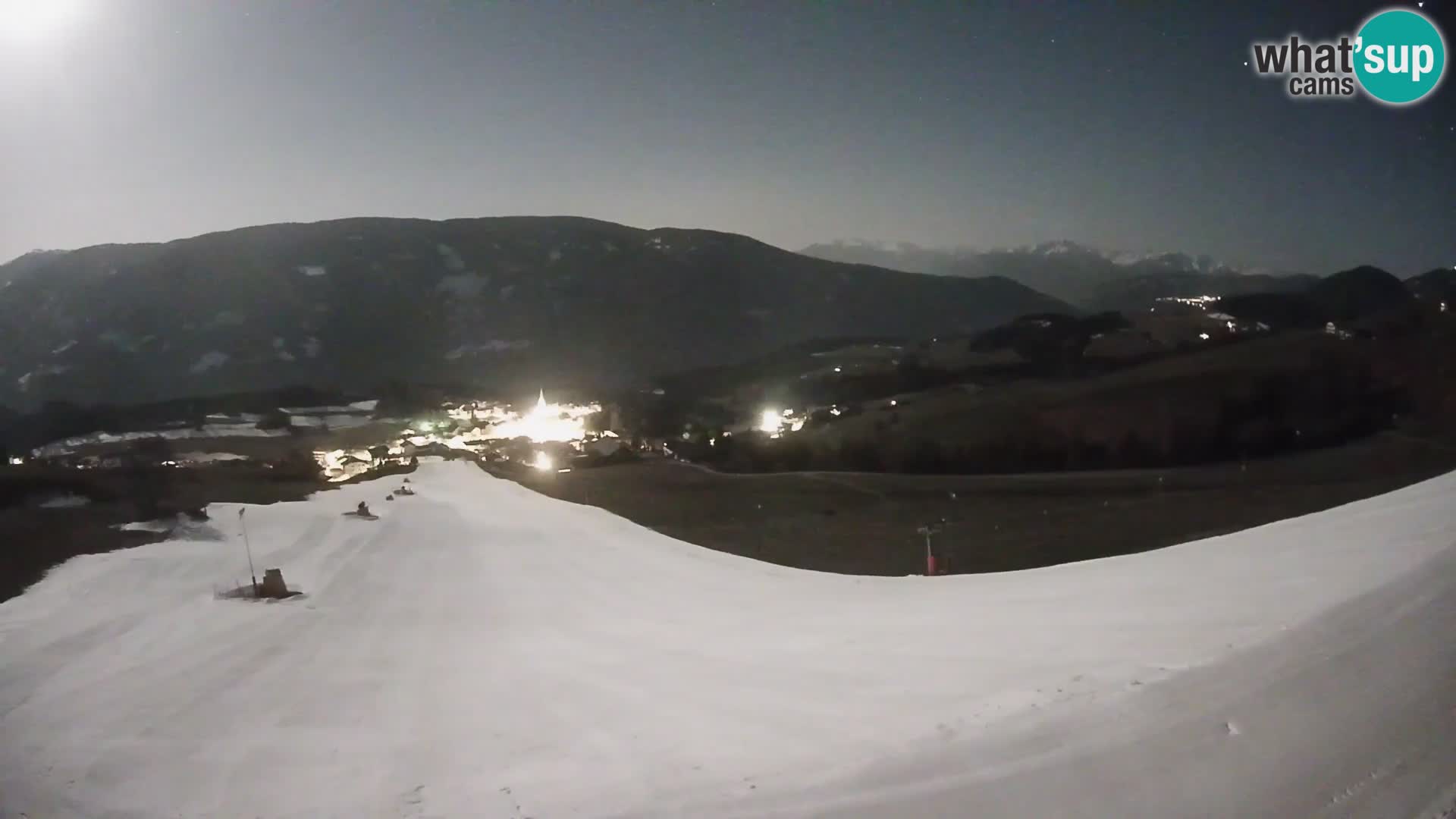 Spletna kamera Terenten (1210m) – Pogled v živo na dolino Pusteria