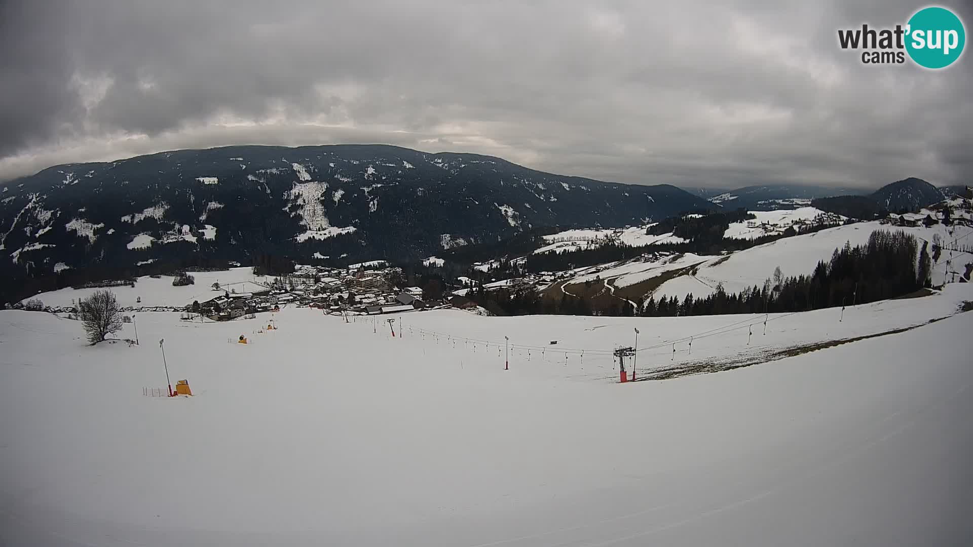 Spletna kamera Terenten (1210m) – Pogled v živo na dolino Pusteria