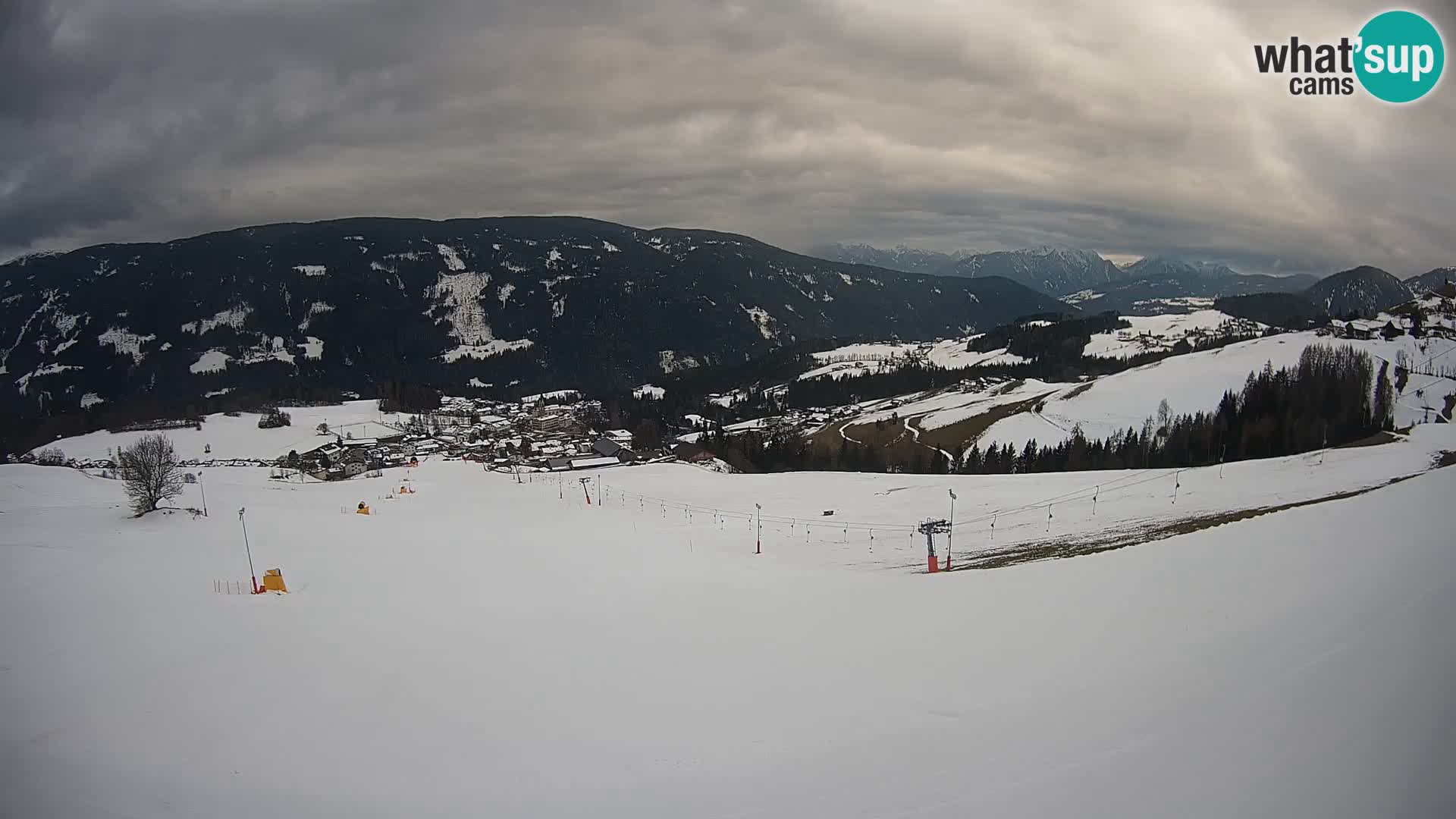 Spletna kamera Terenten (1210m) – Pogled v živo na dolino Pusteria