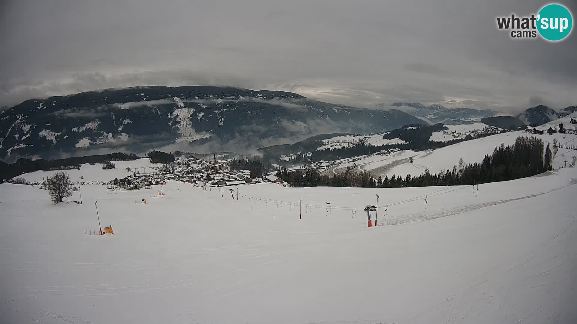Spletna kamera Terenten (1210m) – Pogled v živo na dolino Pusteria