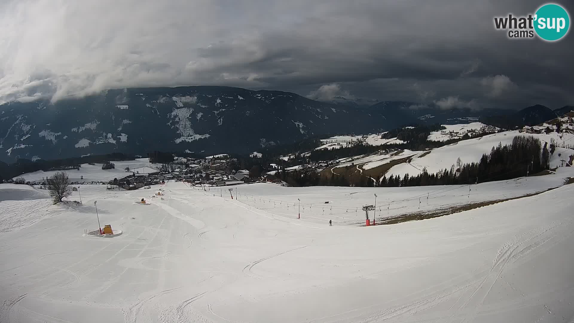 Spletna kamera Terenten (1210m) – Pogled v živo na dolino Pusteria
