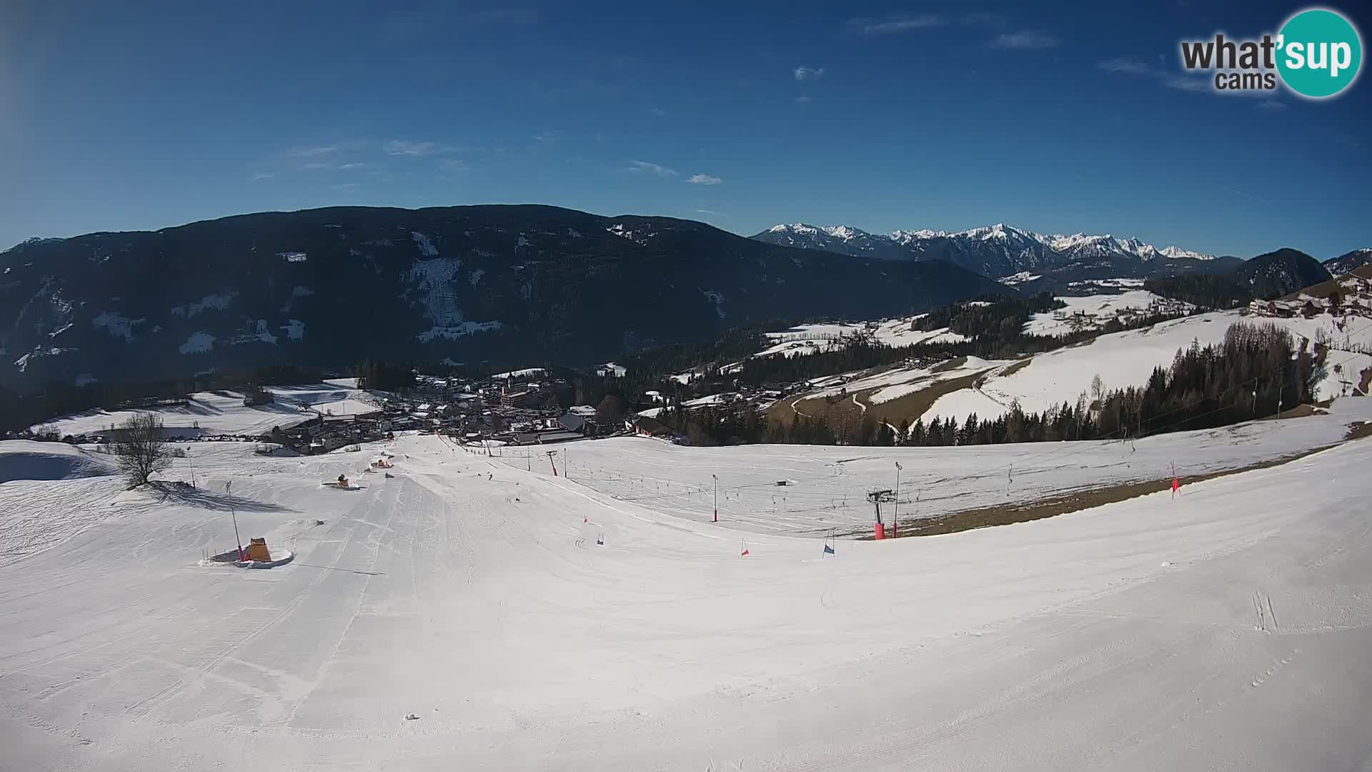Spletna kamera Terenten (1210m) – Pogled v živo na dolino Pusteria