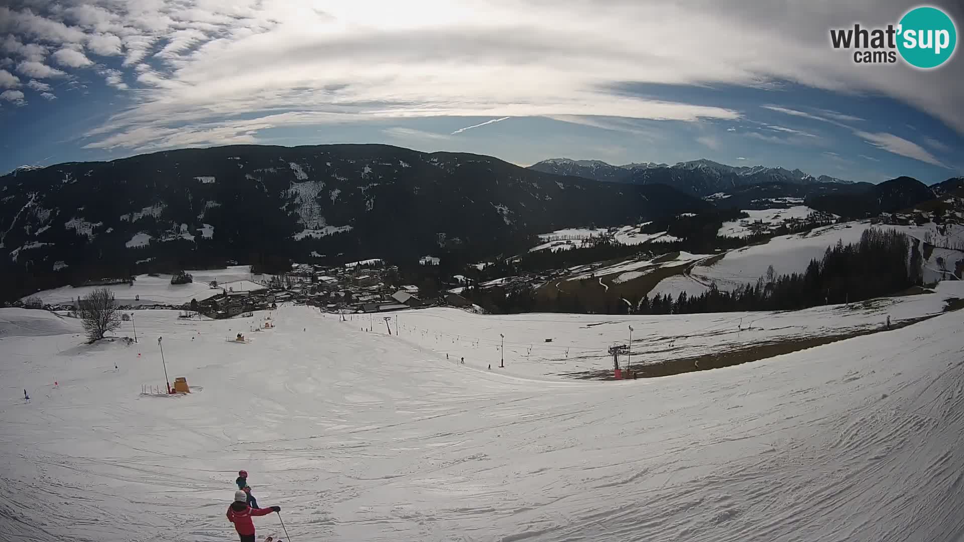 Spletna kamera Terenten (1210m) – Pogled v živo na dolino Pusteria