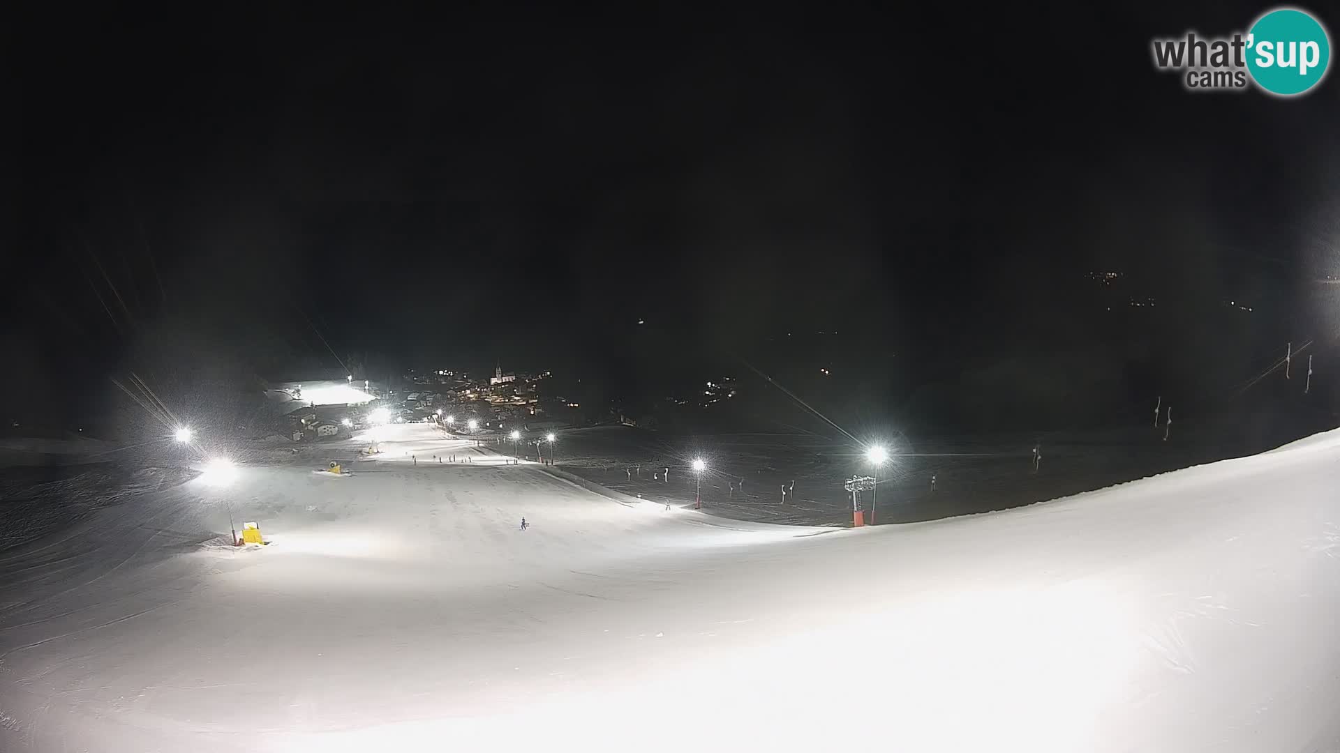 Spletna kamera Terenten (1210m) – Pogled v živo na dolino Pusteria