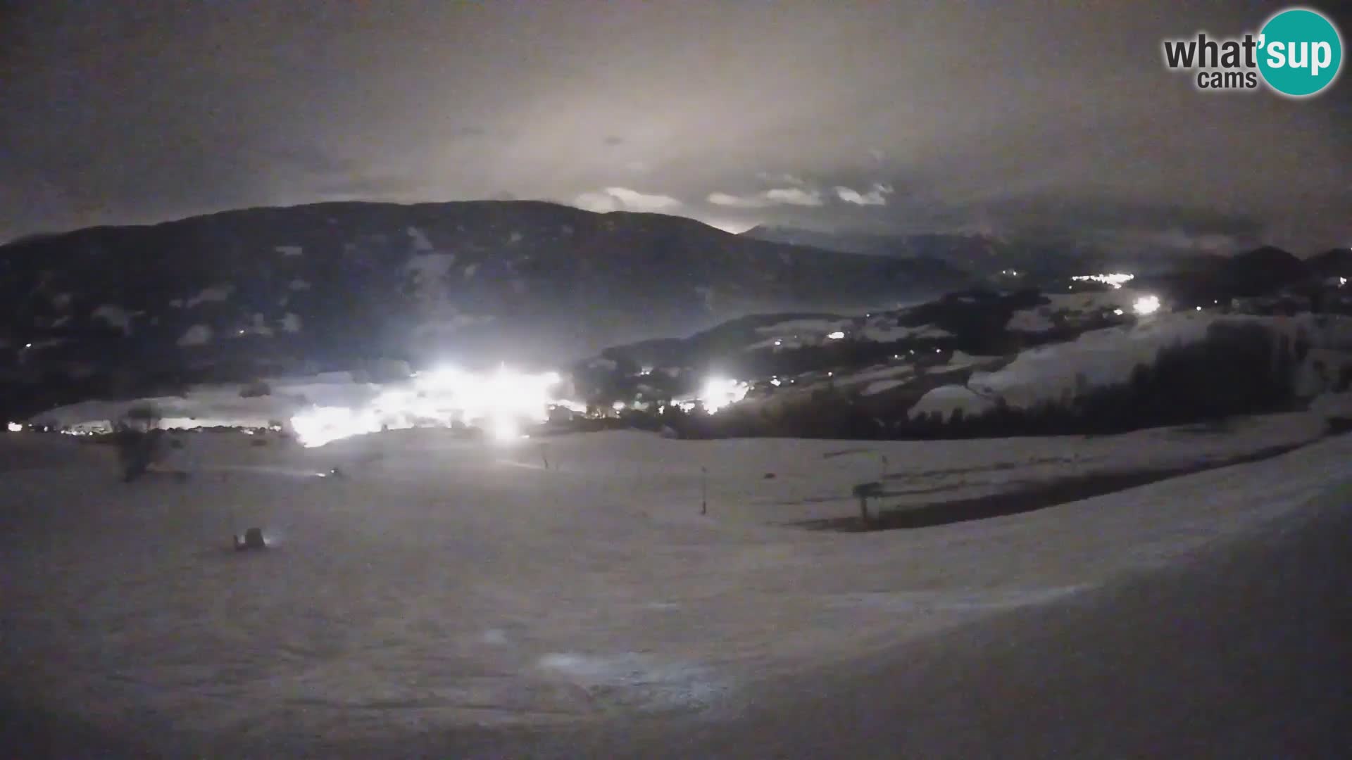 Spletna kamera Terenten (1210m) – Pogled v živo na dolino Pusteria