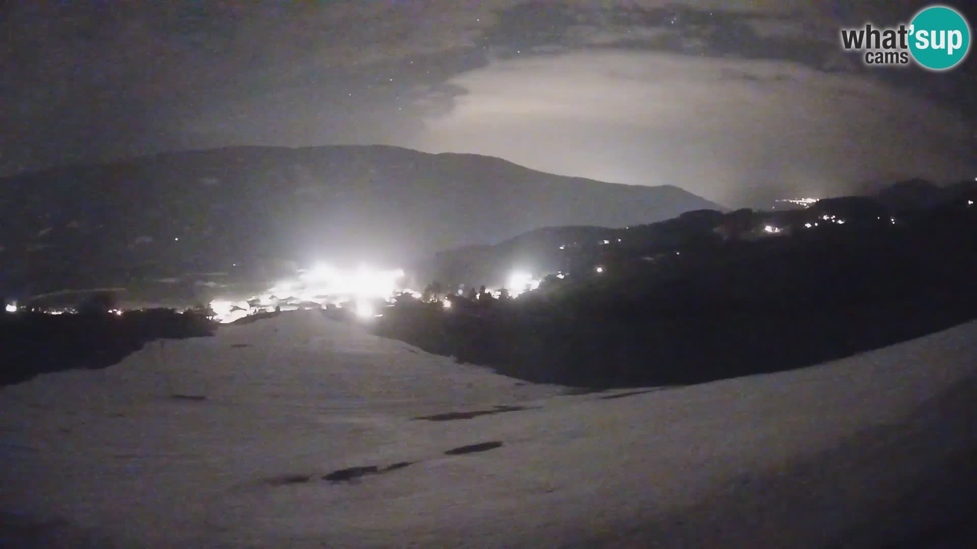 Spletna kamera Terenten (1210m) – Pogled v živo na dolino Pusteria