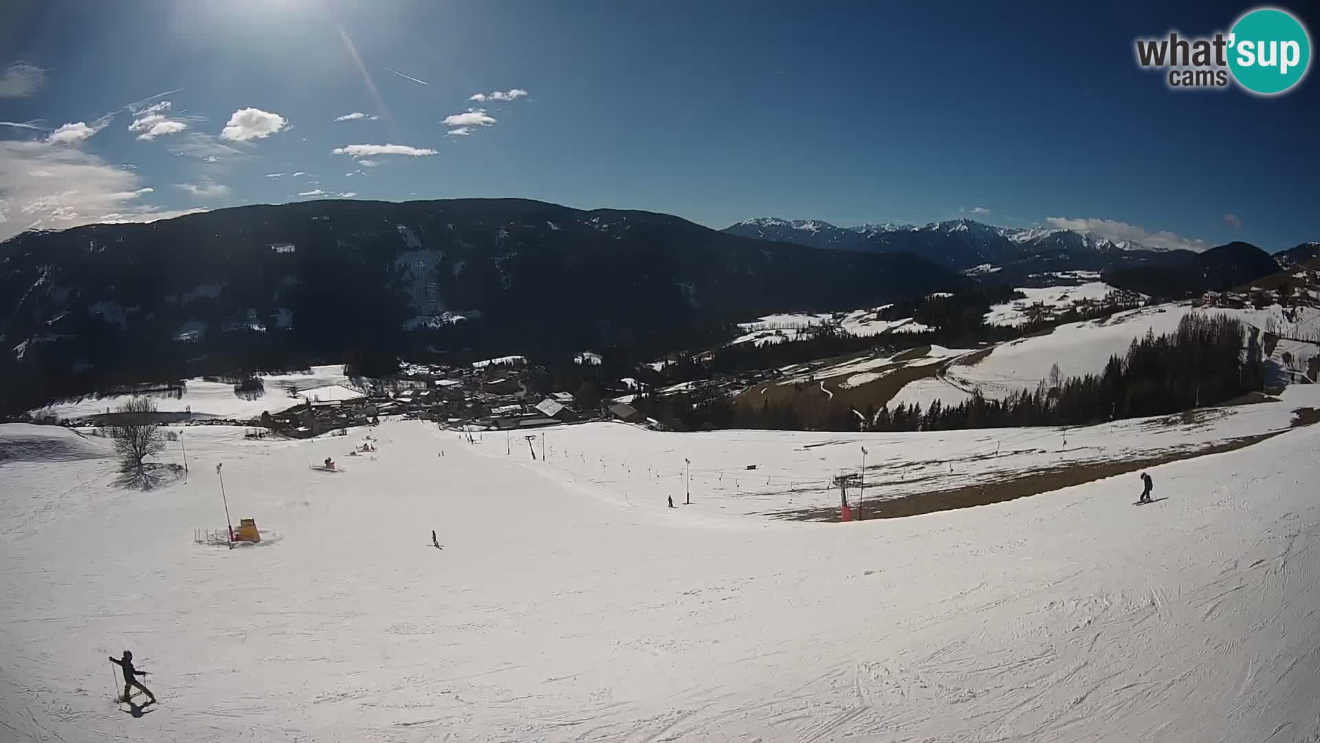 Spletna kamera Terenten (1210m) – Pogled v živo na dolino Pusteria