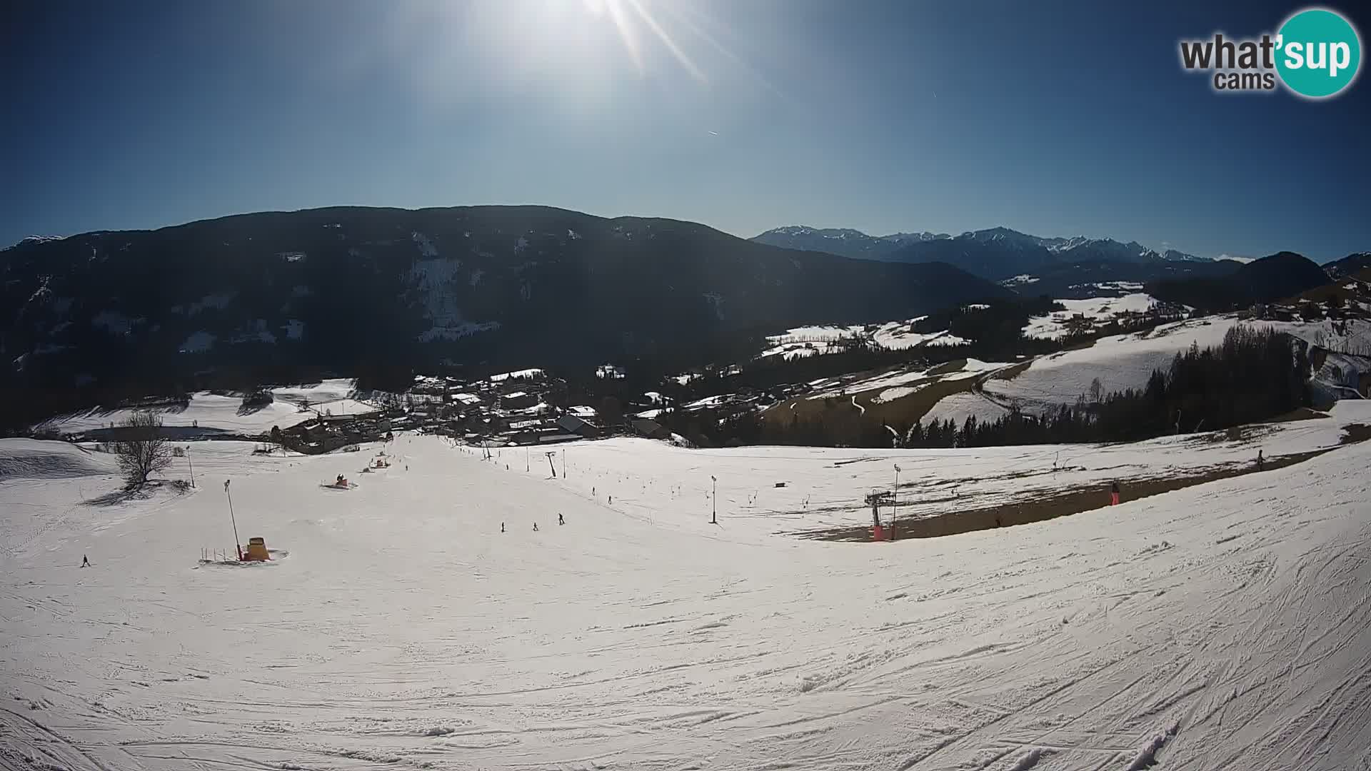 Spletna kamera Terenten (1210m) – Pogled v živo na dolino Pusteria