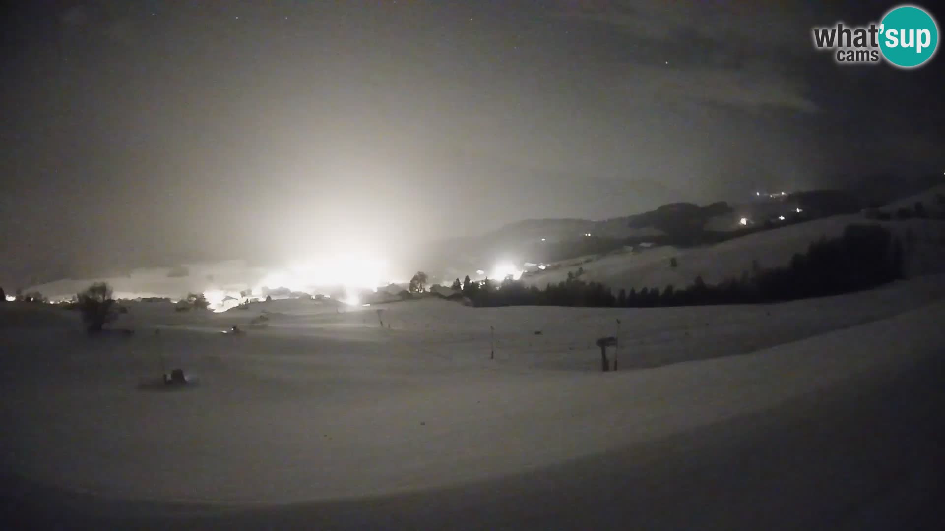 Spletna kamera Terenten (1210m) – Pogled v živo na dolino Pusteria