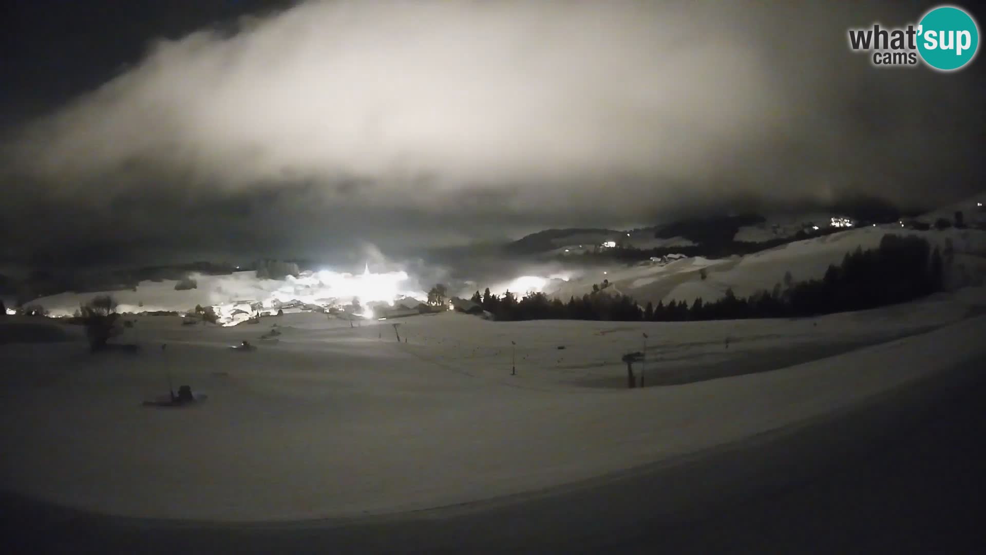 Spletna kamera Terenten (1210m) – Pogled v živo na dolino Pusteria