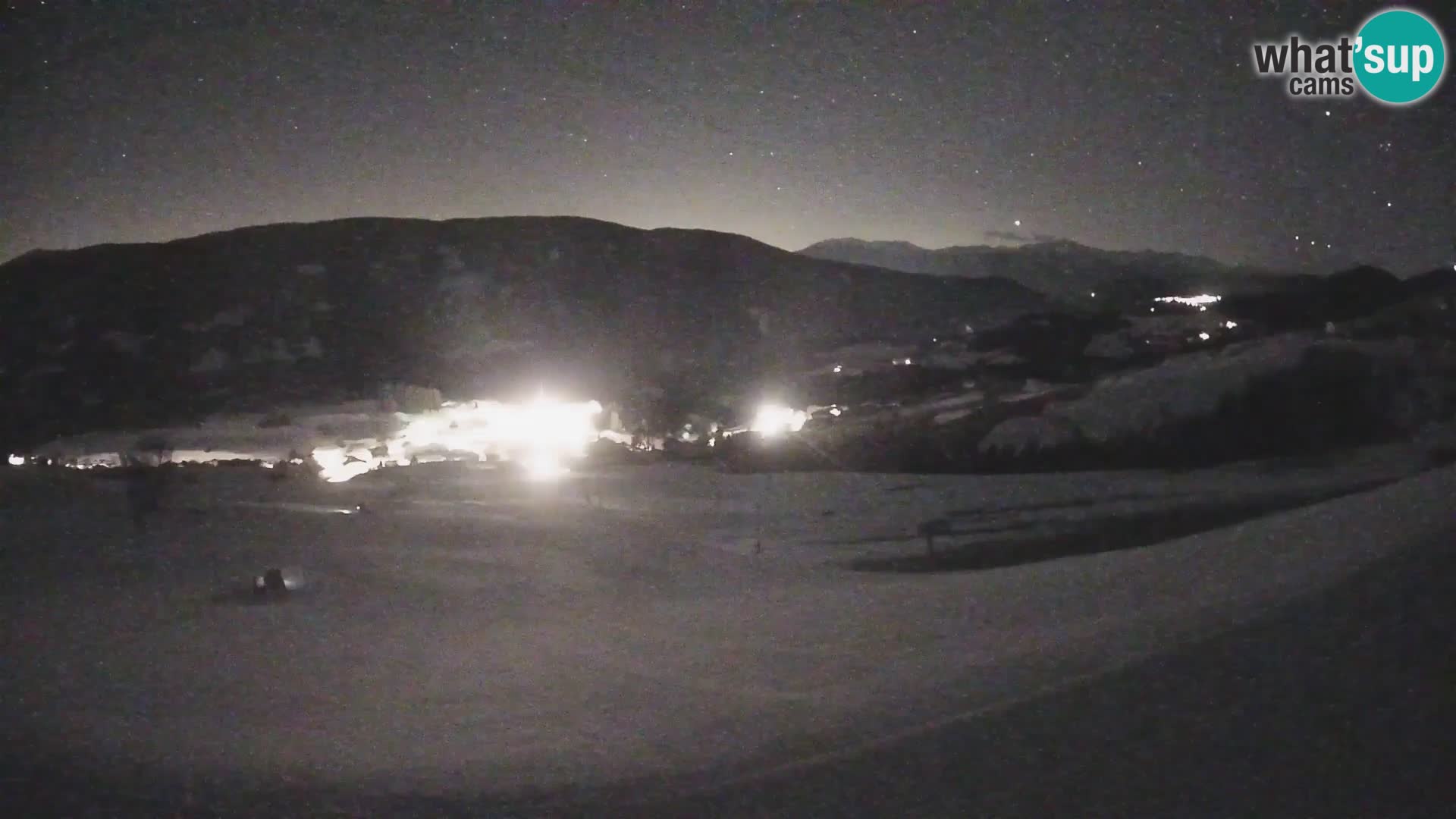 Spletna kamera Terenten (1210m) – Pogled v živo na dolino Pusteria