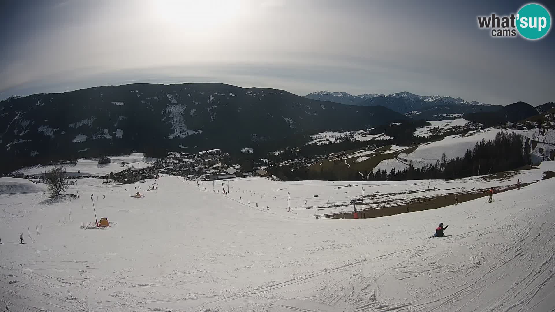 Spletna kamera Terenten (1210m) – Pogled v živo na dolino Pusteria
