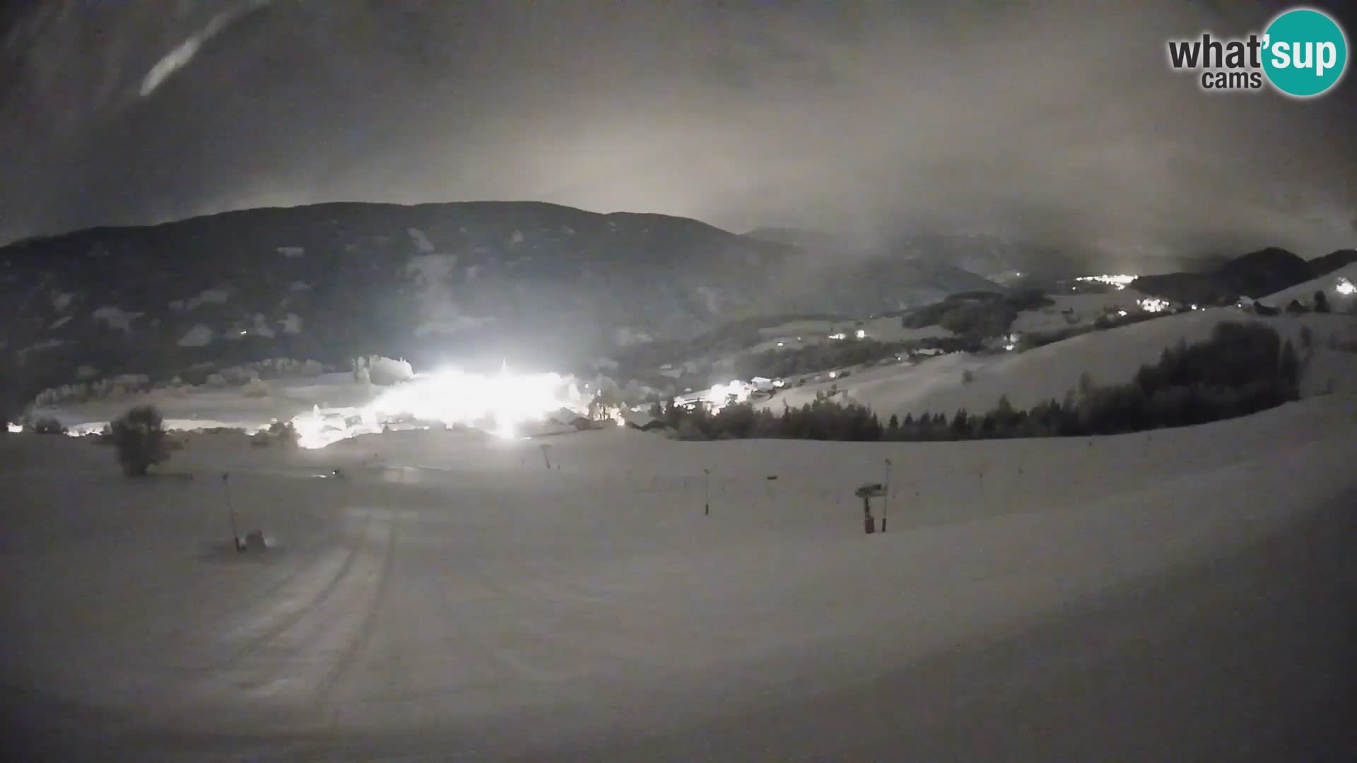 Spletna kamera Terenten (1210m) – Pogled v živo na dolino Pusteria