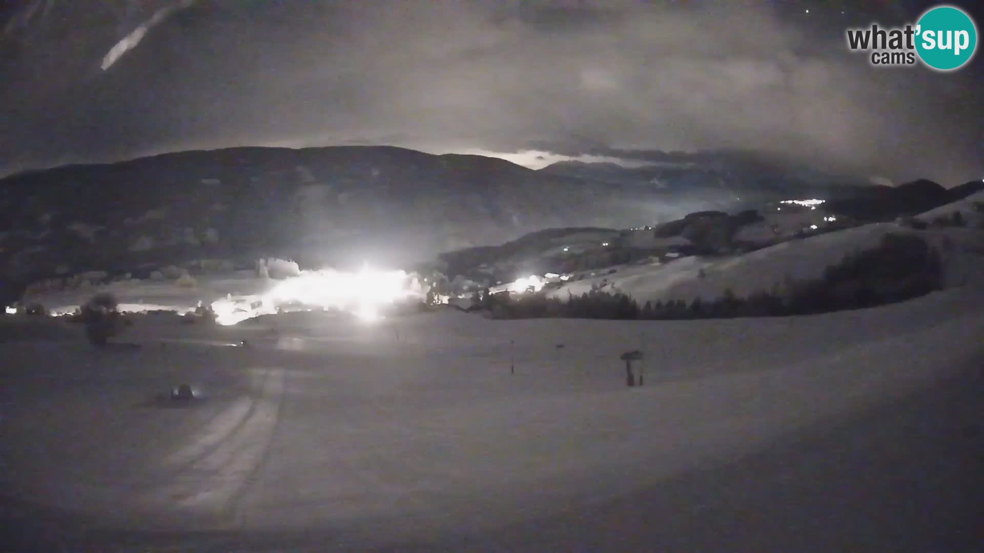 Spletna kamera Terenten (1210m) – Pogled v živo na dolino Pusteria