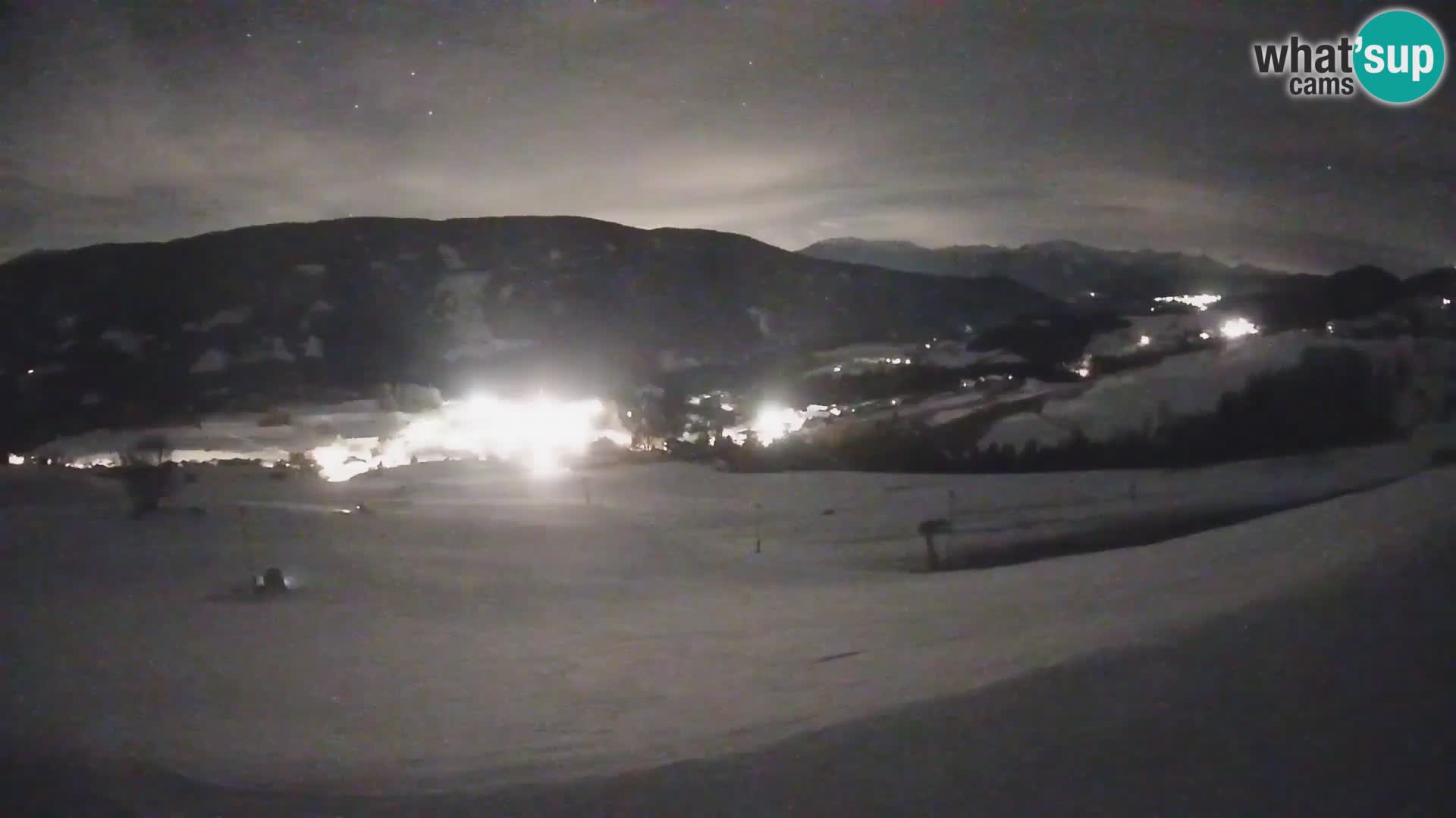 Spletna kamera Terenten (1210m) – Pogled v živo na dolino Pusteria