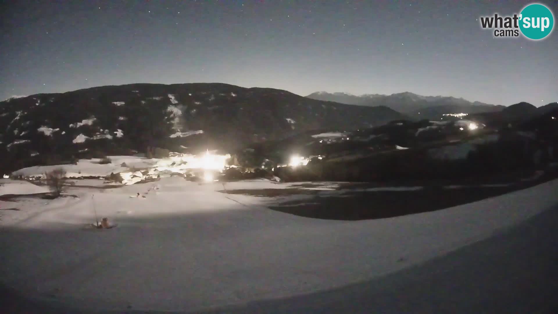 Spletna kamera Terenten (1210m) – Pogled v živo na dolino Pusteria