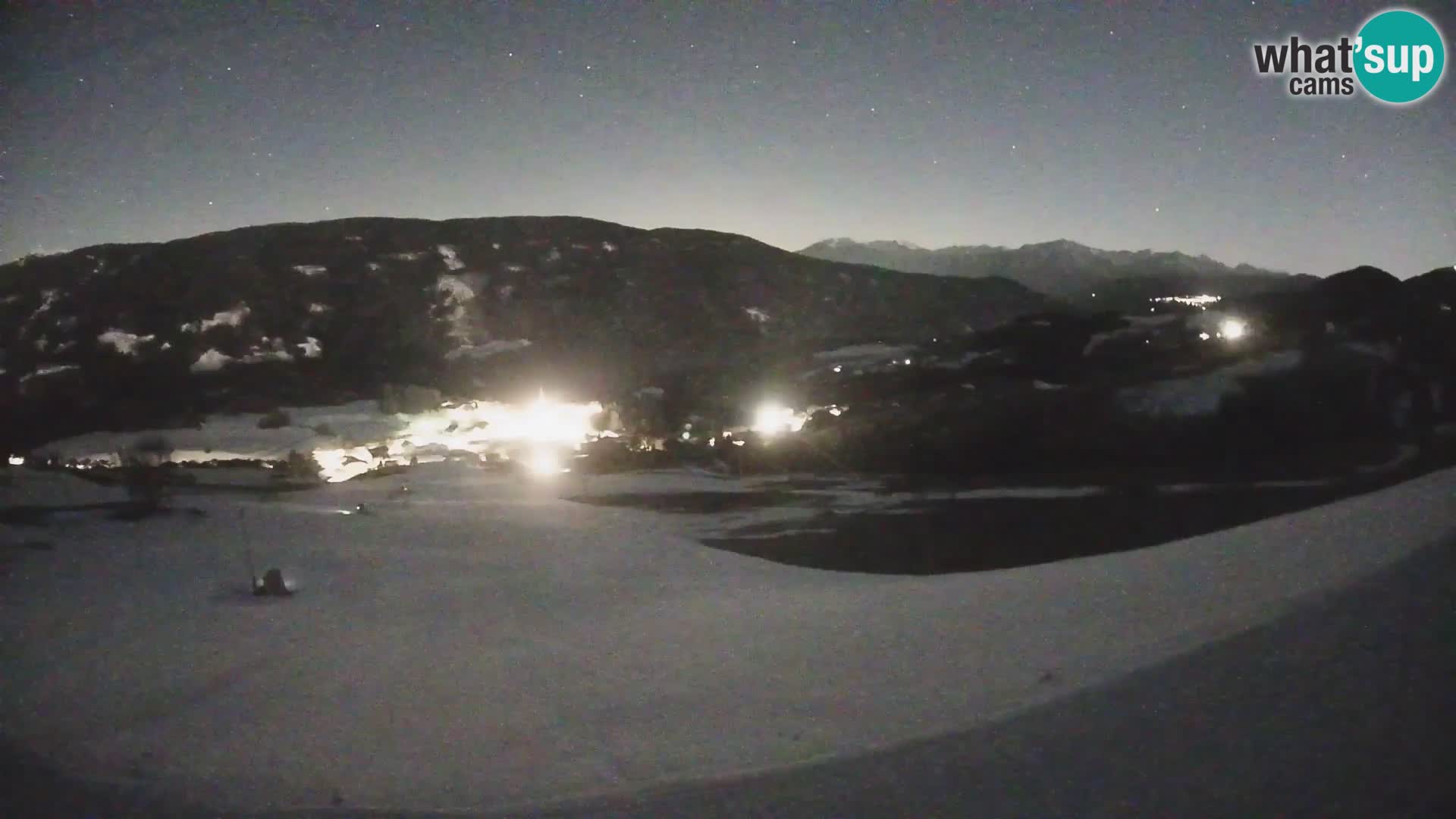 Spletna kamera Terenten (1210m) – Pogled v živo na dolino Pusteria